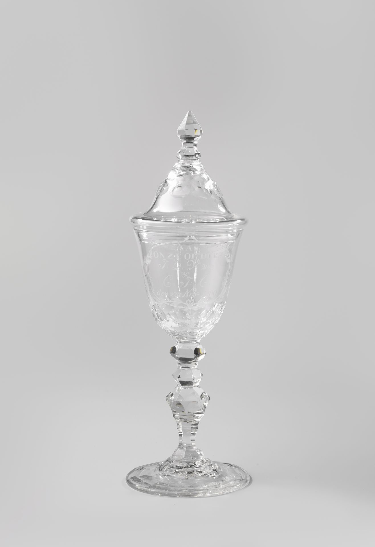 Deksel van bokaal by Anonymous