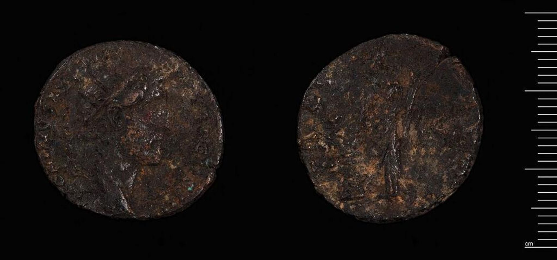 Dupondius of Antoninus Pius by Antoninus Pius