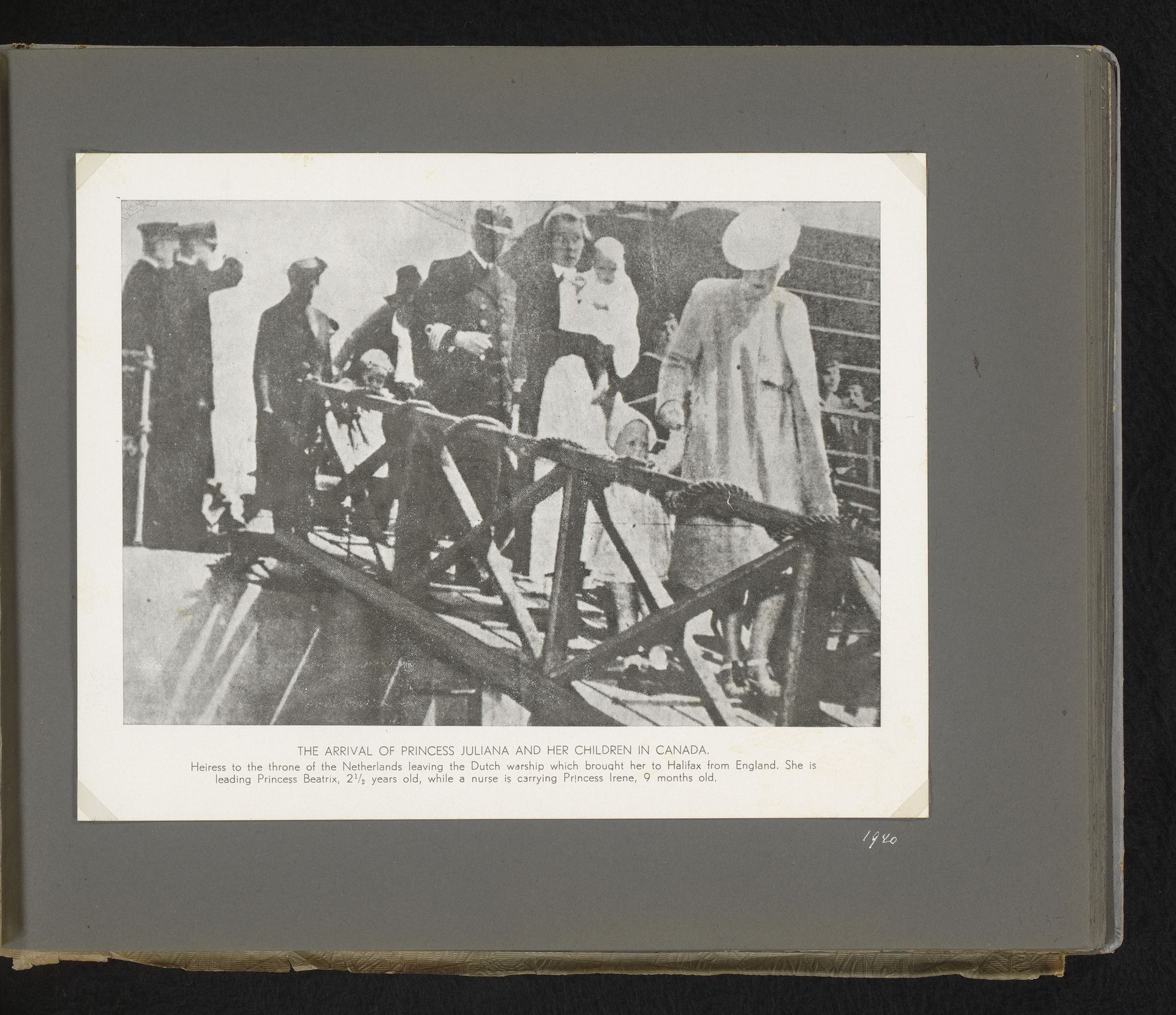 The arrival of Princess Juliana and her children in Canada by Anonymous