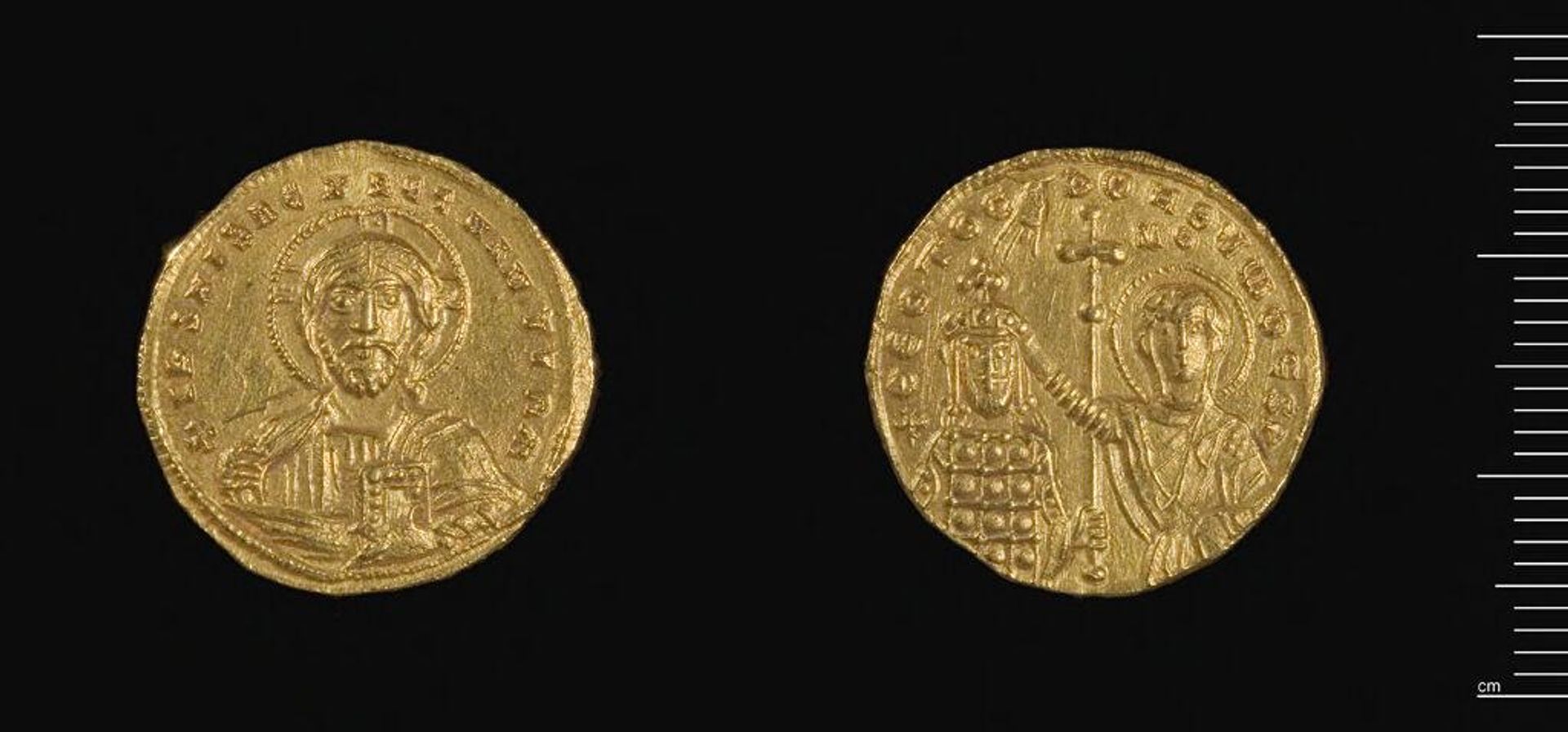 Histamenon of John I with the Meter Theou by John I Tzimiskes