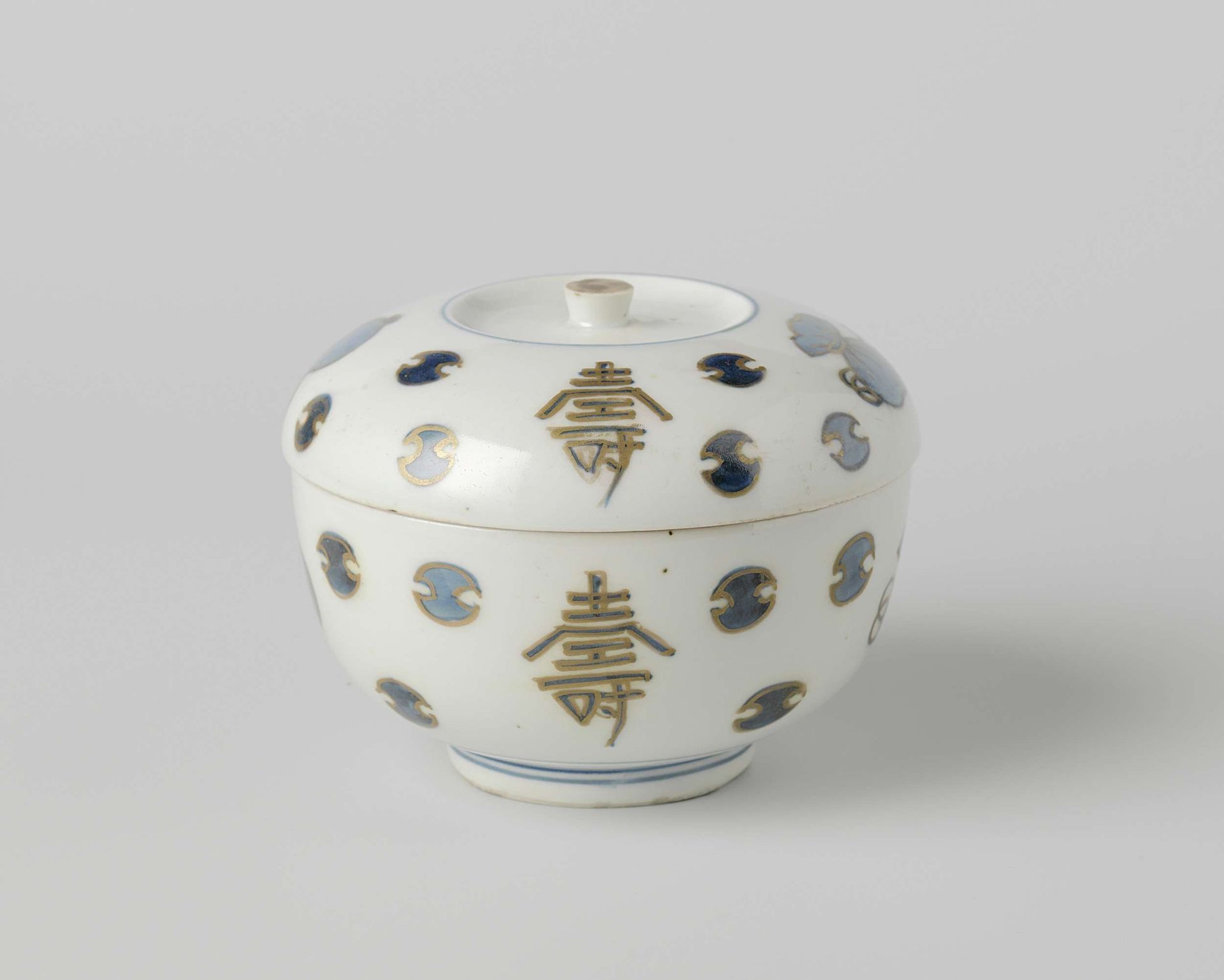 Box with carachters and auspicious symbols by Anonymous