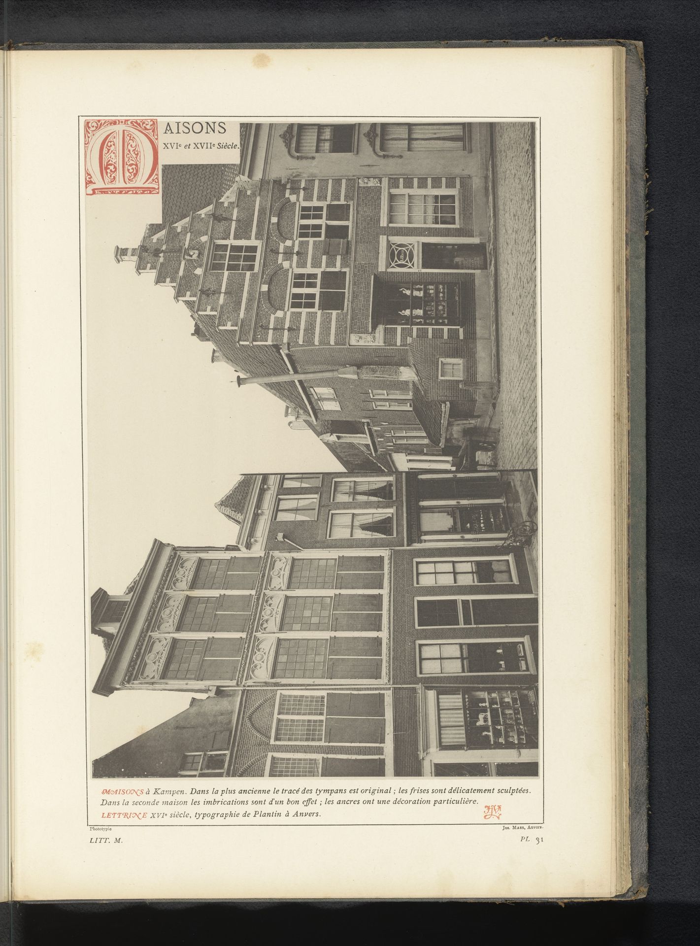 Gezicht op een rij huizen in Kampen by Anonymous