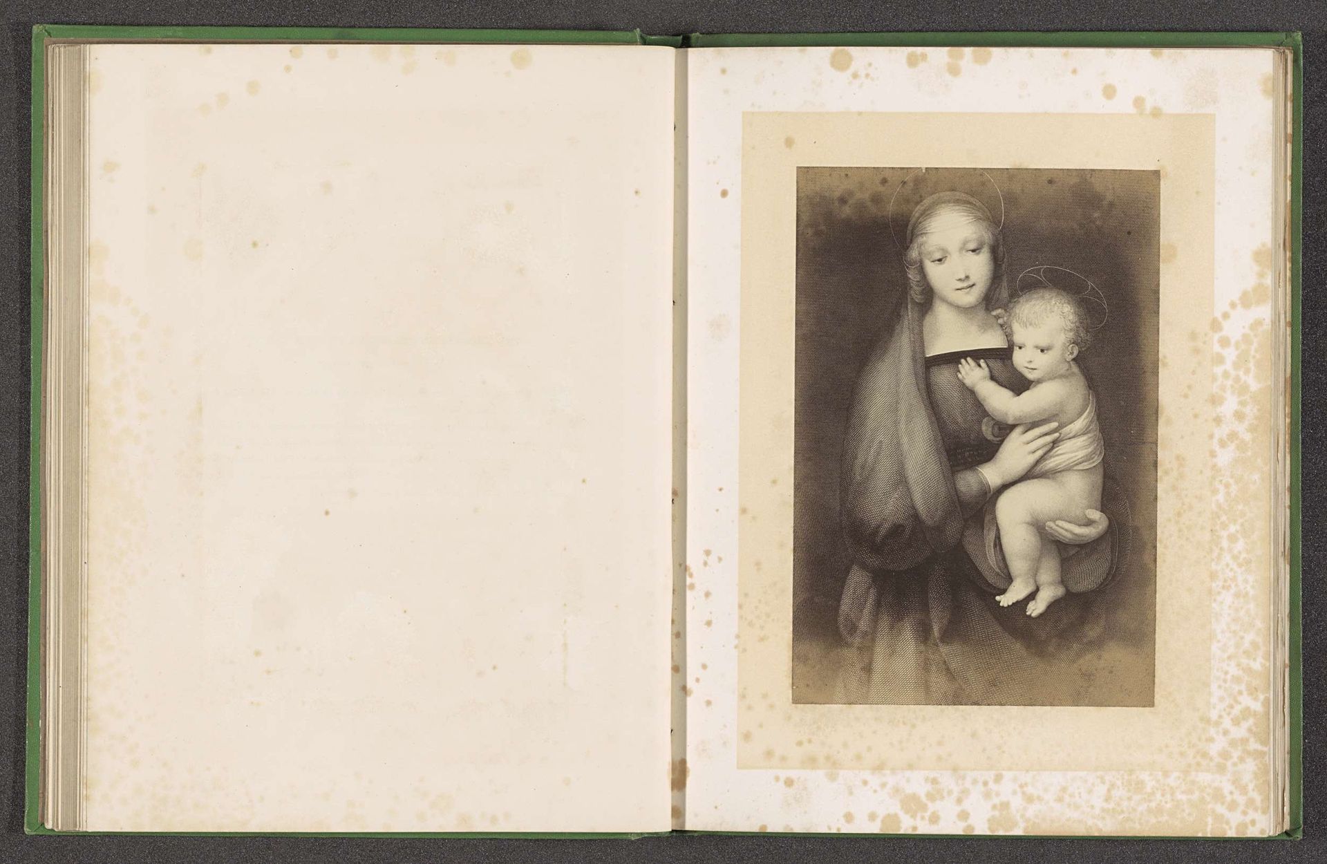 Fotoreproductie van een prent door E.E. Schäffer van de Madonna dell Granduca door Rafaël by Joseph Cundall