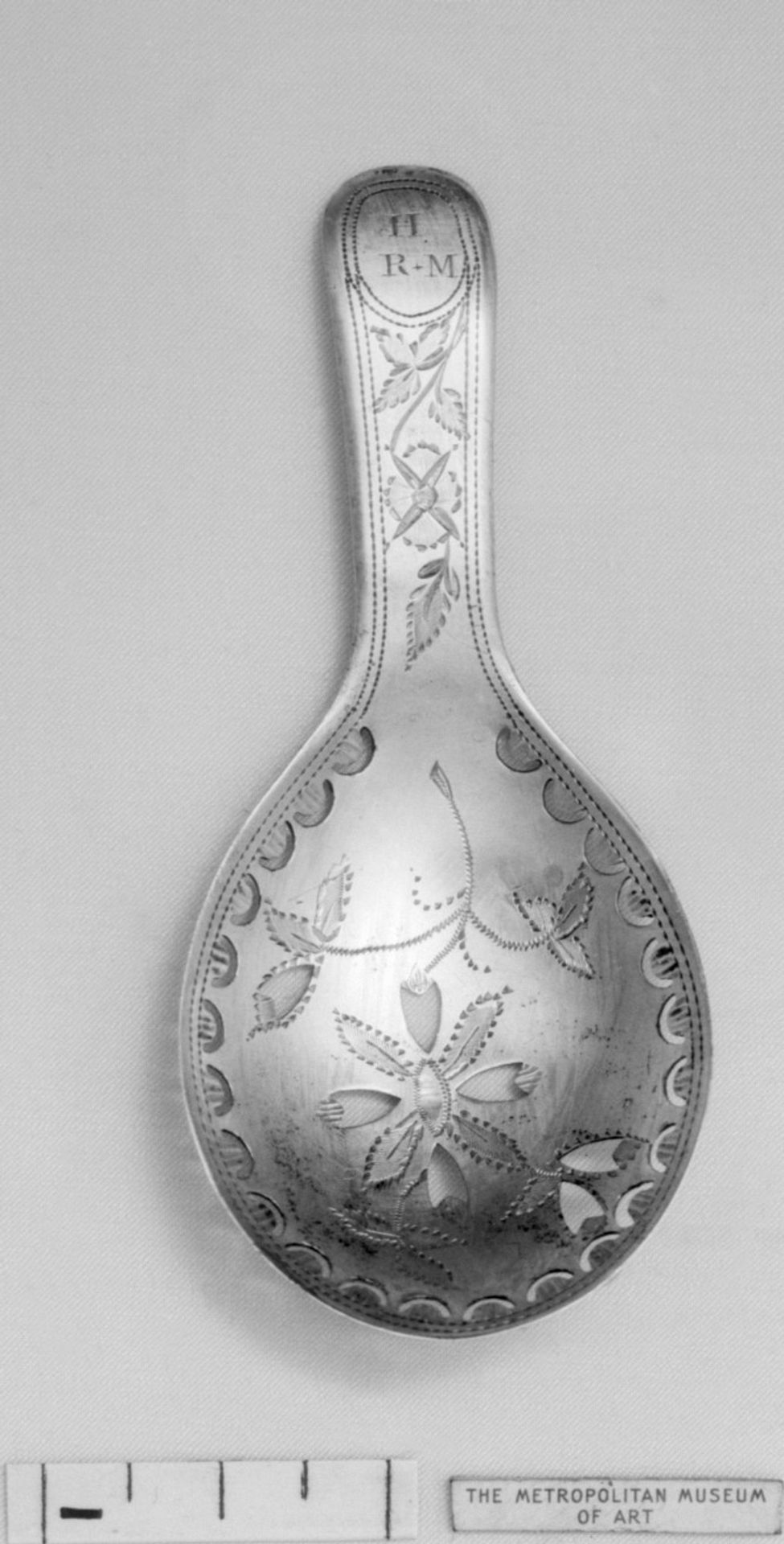 Caddy spoon by Samuel Pemberton