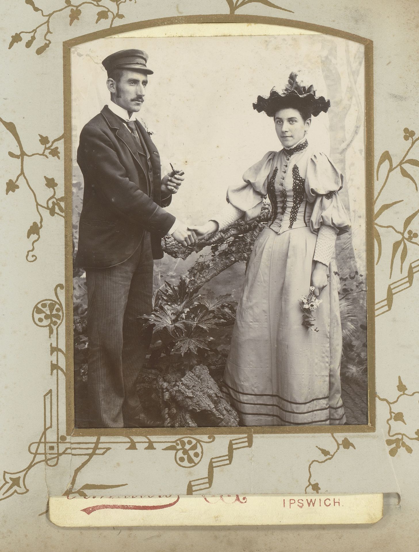 Portret van een man en vrouw by H. Walters