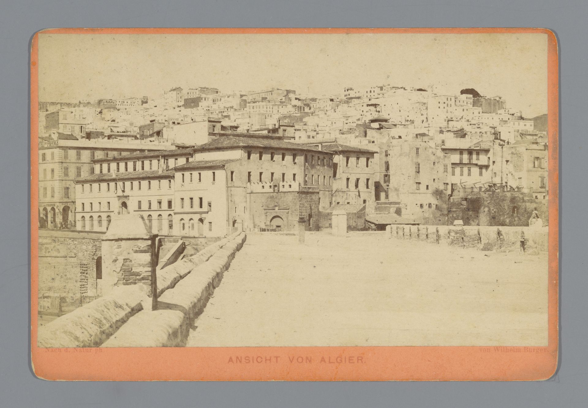 Gezicht op Algiers by Wilhelm Burger