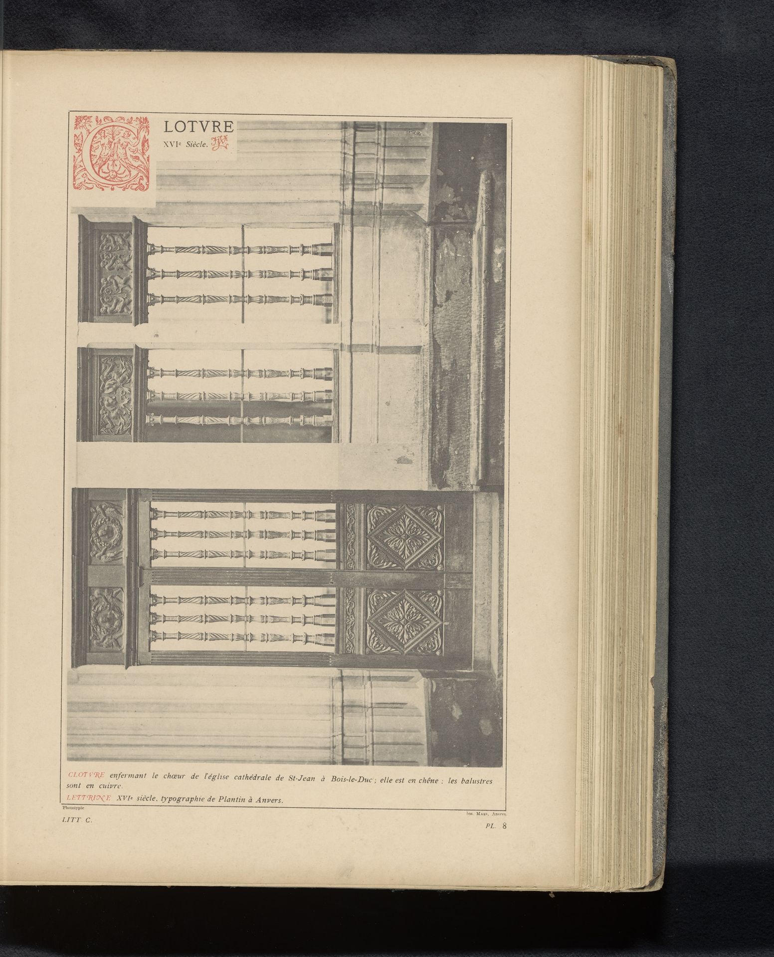 Koorhek in de Sint-Janskathedraal te Den Bosch by Anonymous