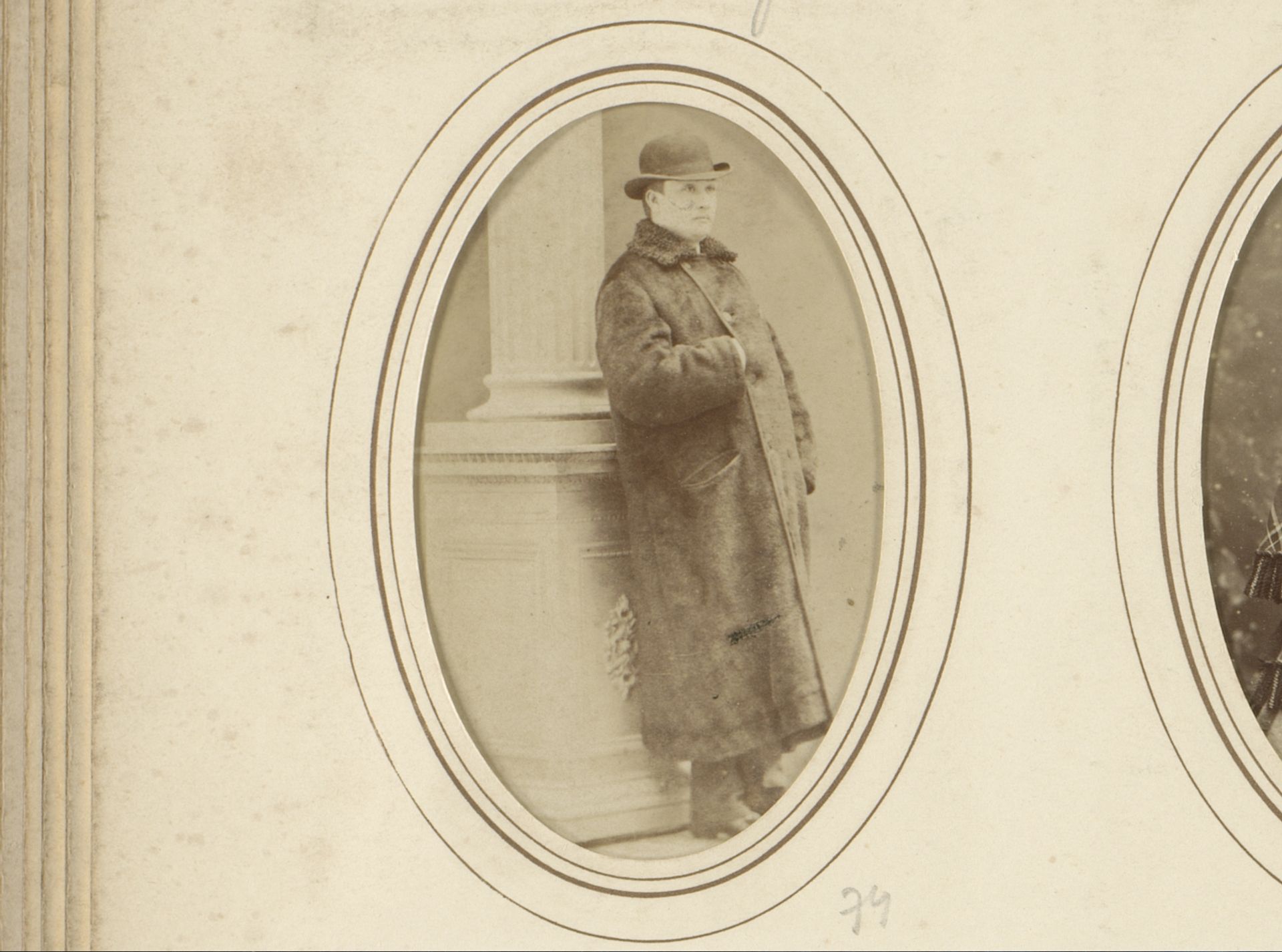 Portret van een man by Wilhelm J. Grammann