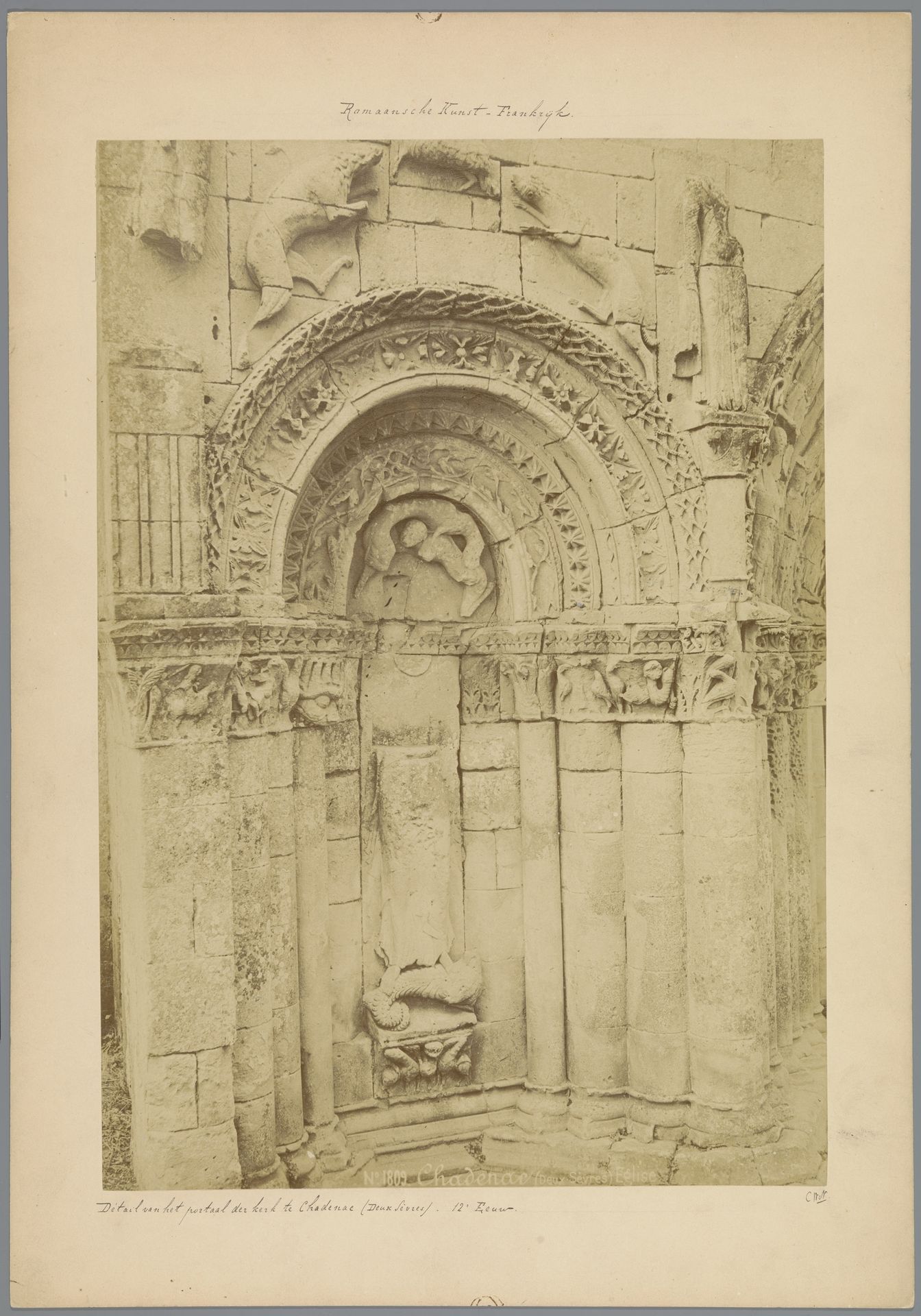 Reliëf aan de gevel van de kerk Saint-Martin te Chadenac by Médéric Mieusement