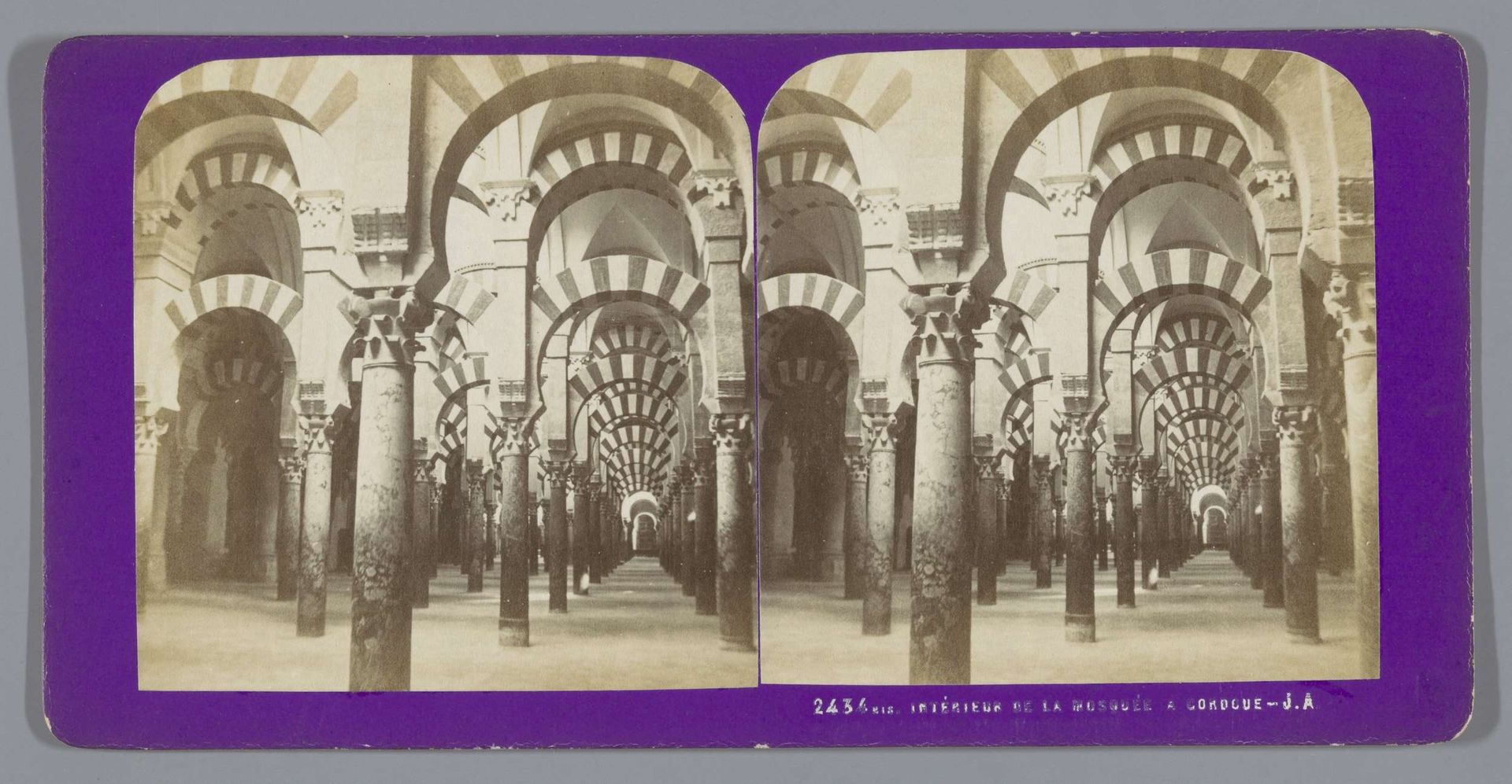 Interieur van de Mezquita in Córdoba by Jean Andrieu