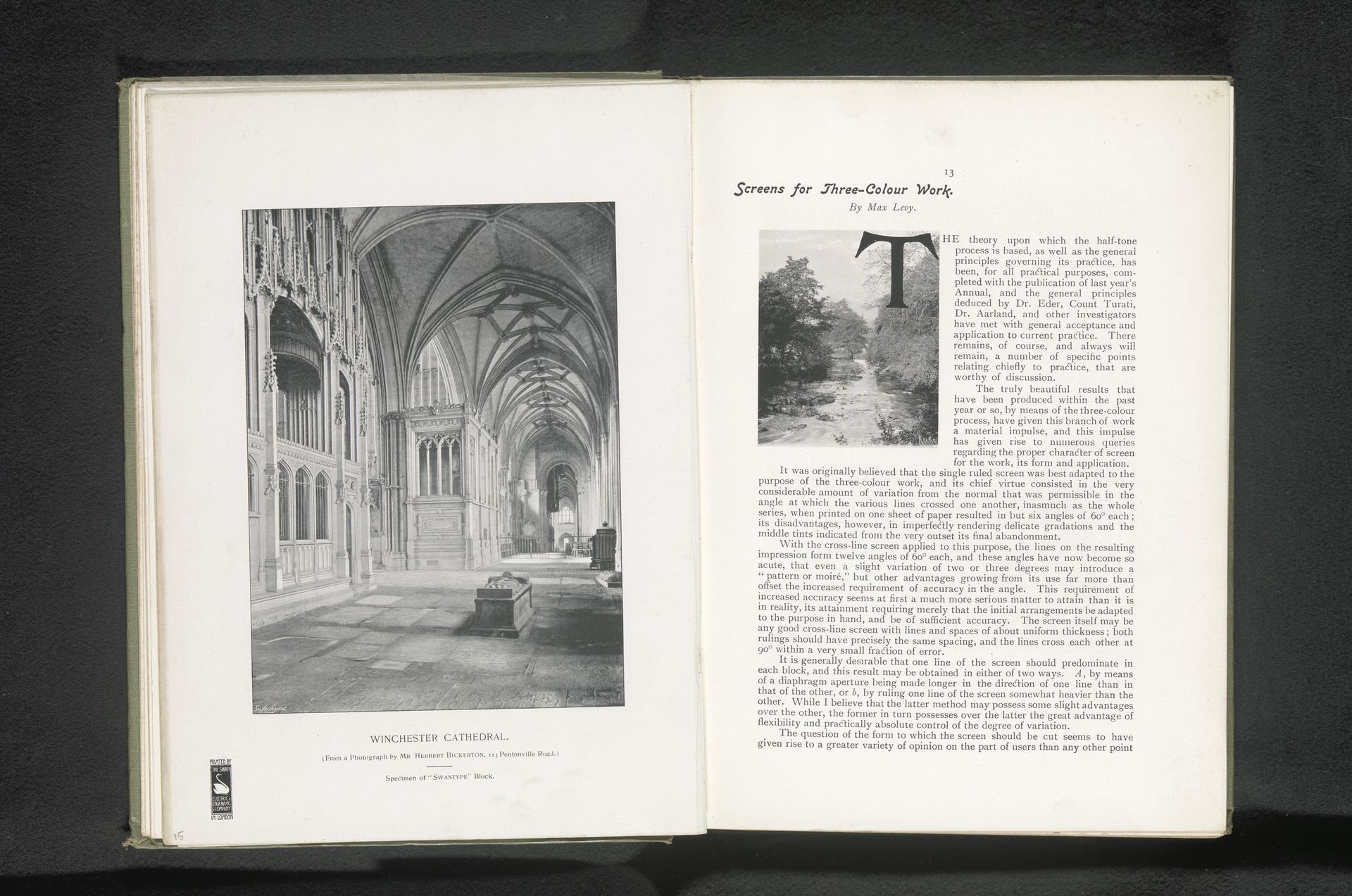Interieur van de kathedraal van Winchester by Anonymous