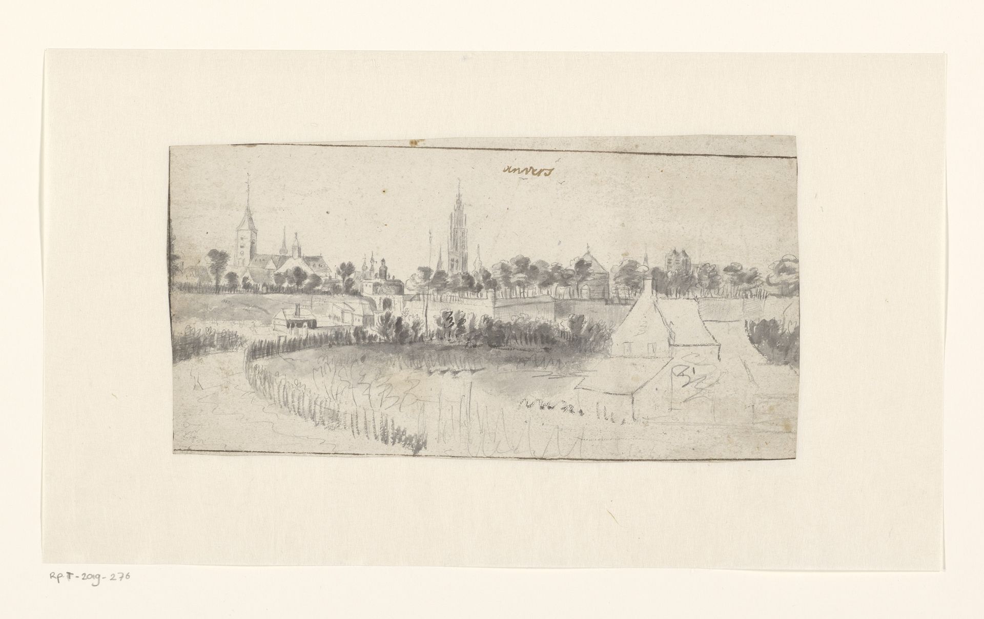 Gezicht op de Sint-Olofskapel (Oudezijds Kapel) te Amsterdam by Jacob van Meurs