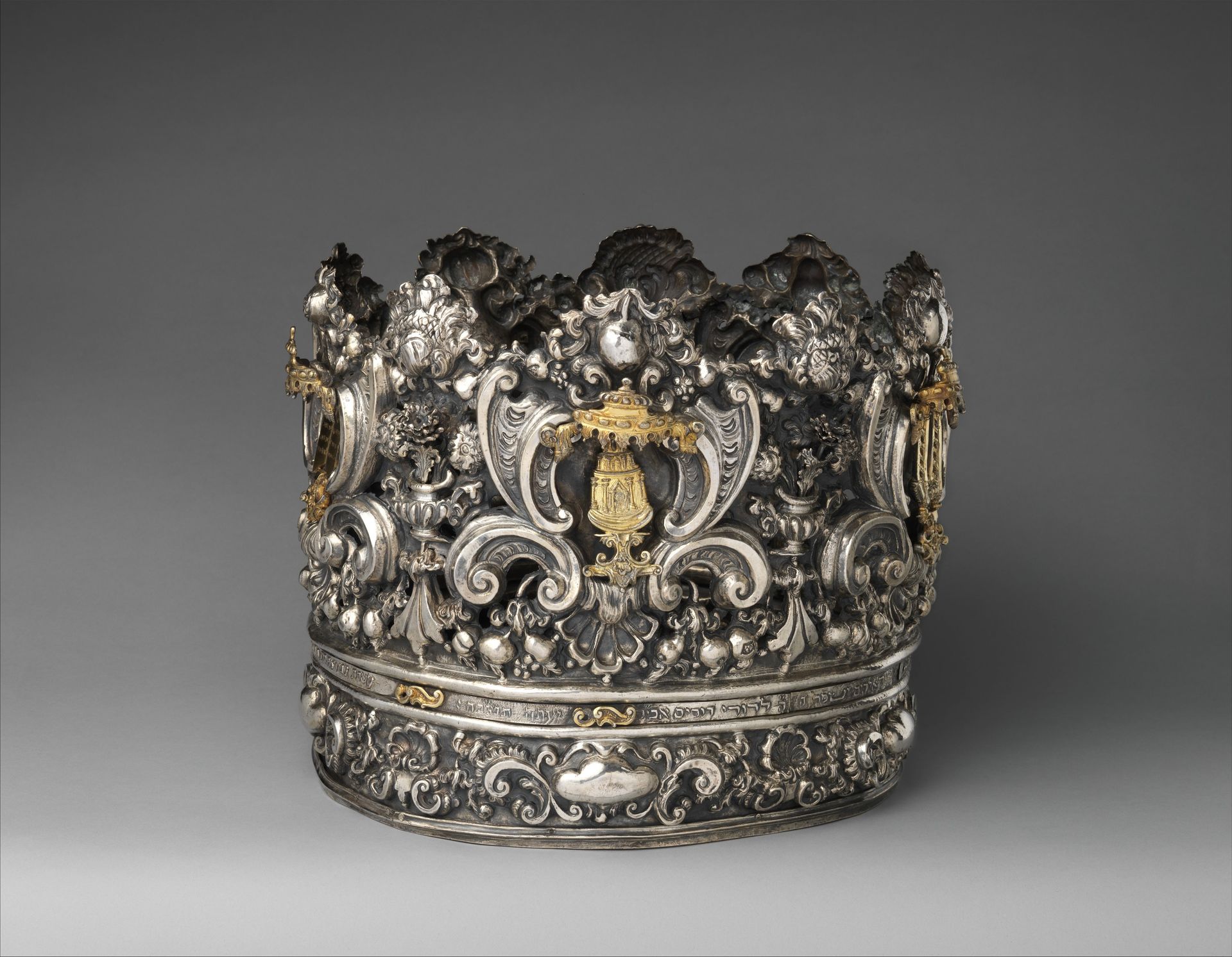 Torah crown (keter) by Andrea Zambelli "L'Honnesta"