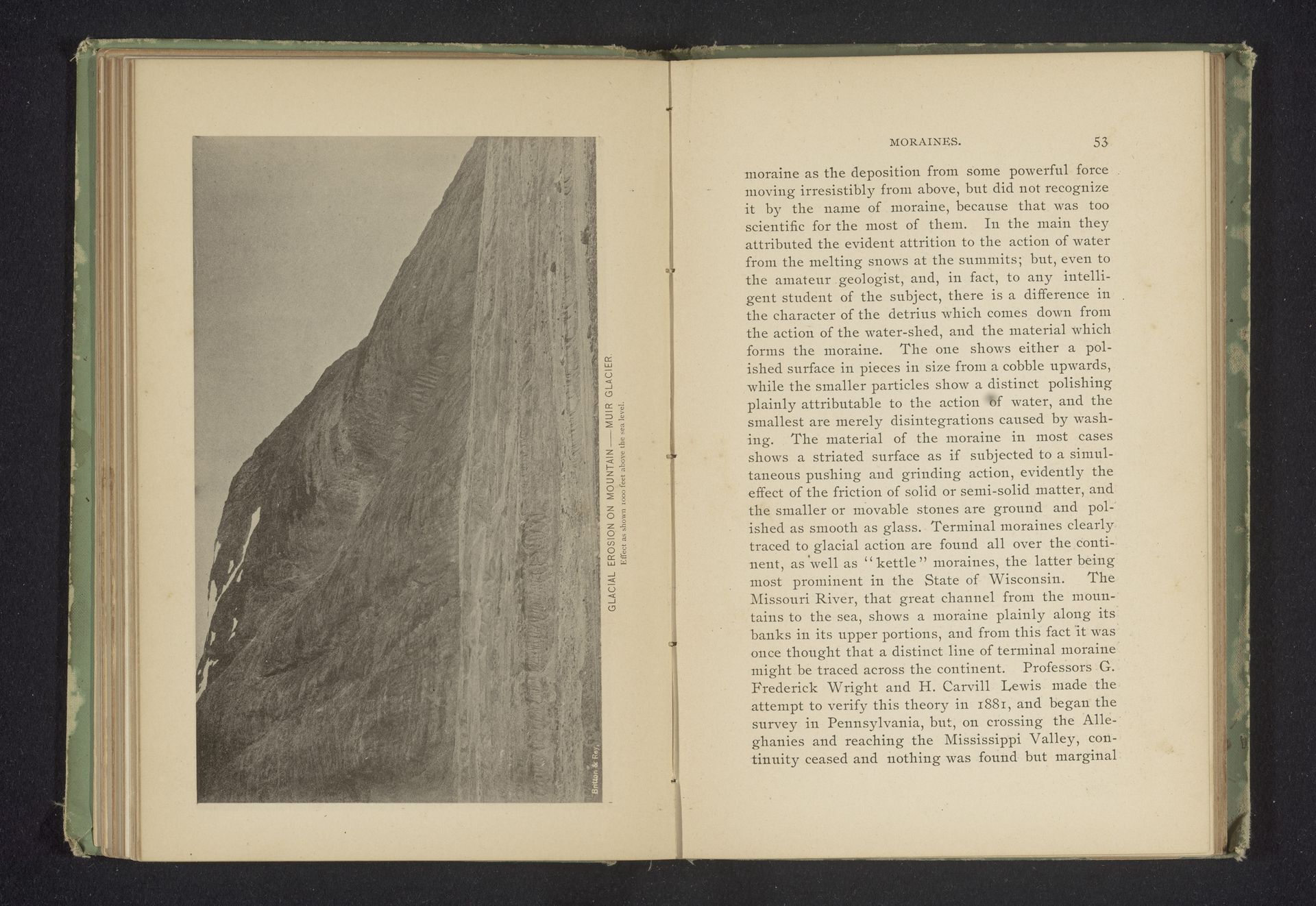 Gezicht op de glaciale groeven van de Muirgletsjer by Anonymous