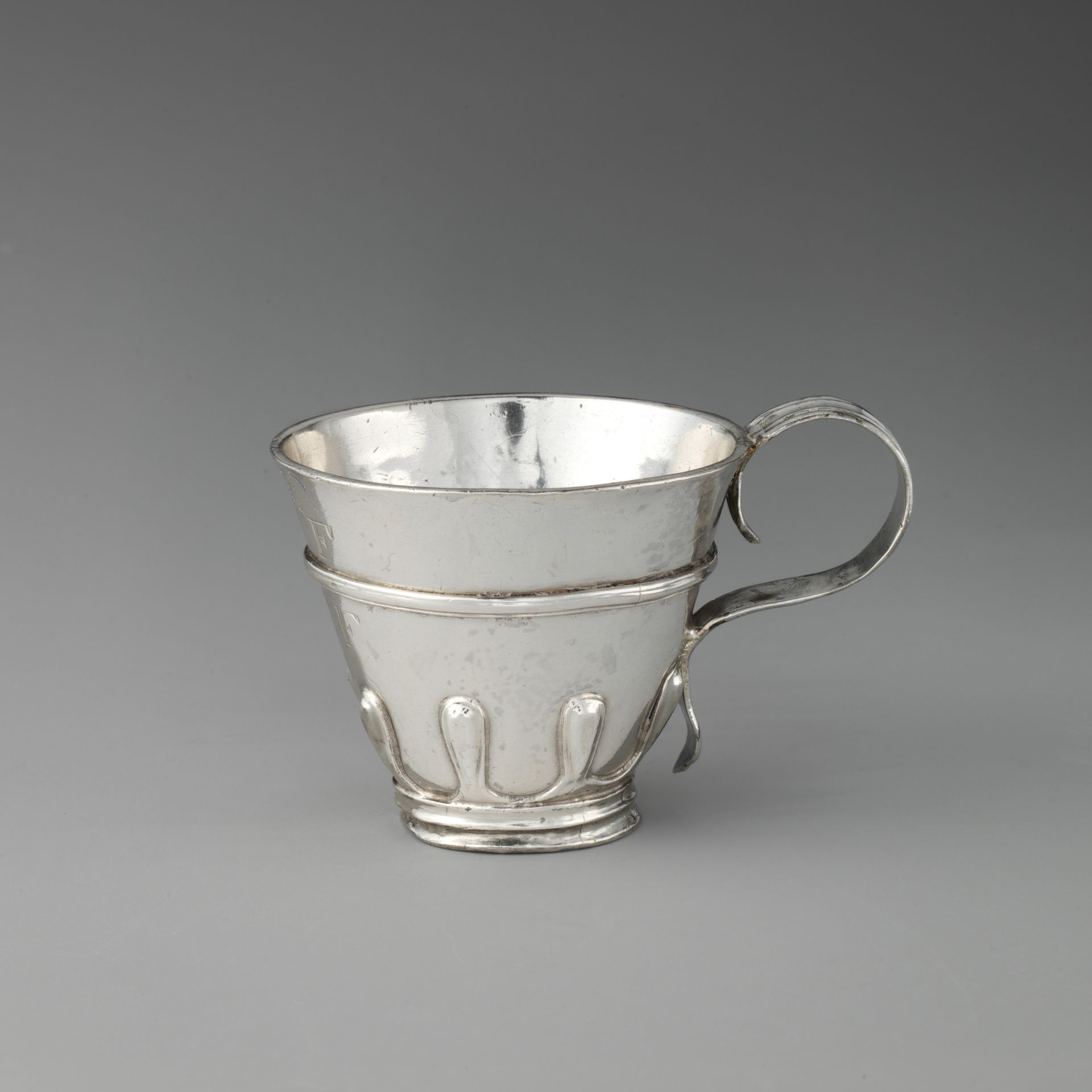 Miniature child's mug by Simon Mackenzie
