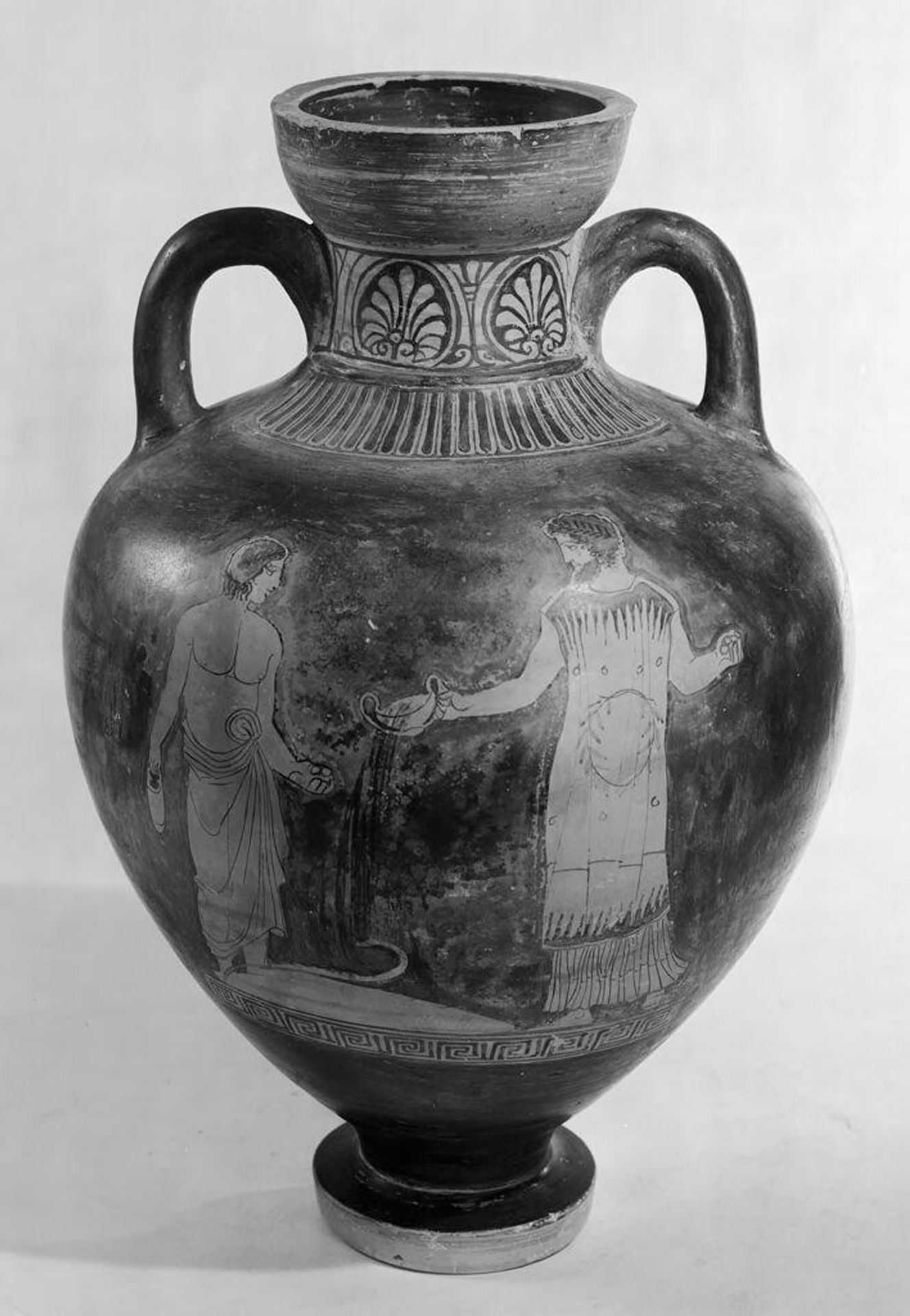 Panathenaic Amphora: Libation and Sacrifice by Group of Polygnotos