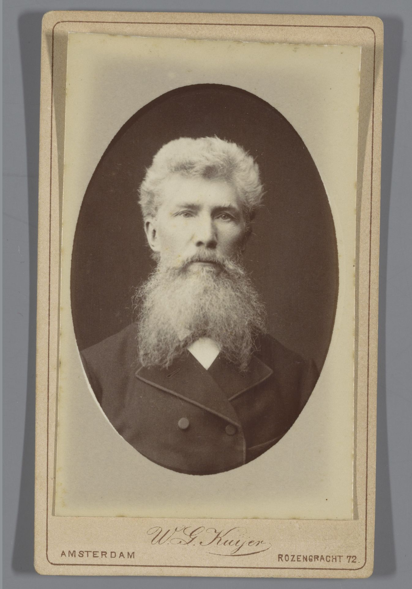 Portret van een onbekende man by Willem Gerhardus Kuijer