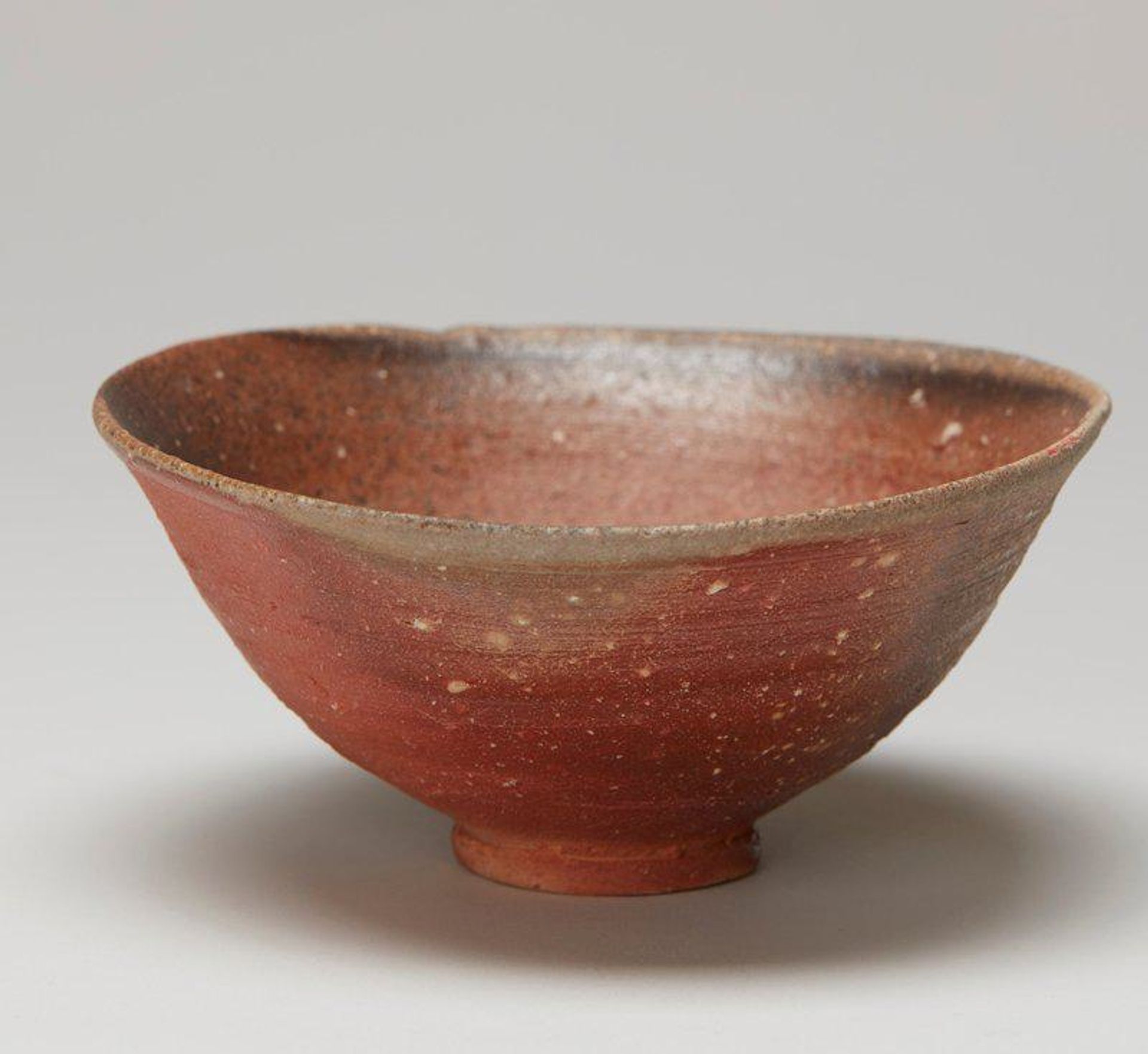 Shigaraki tea bowl by Sugimoto Tatsuo