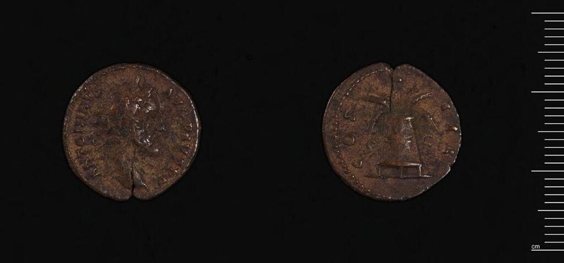 Quadrans of Antoninus Pius by Antoninus Pius