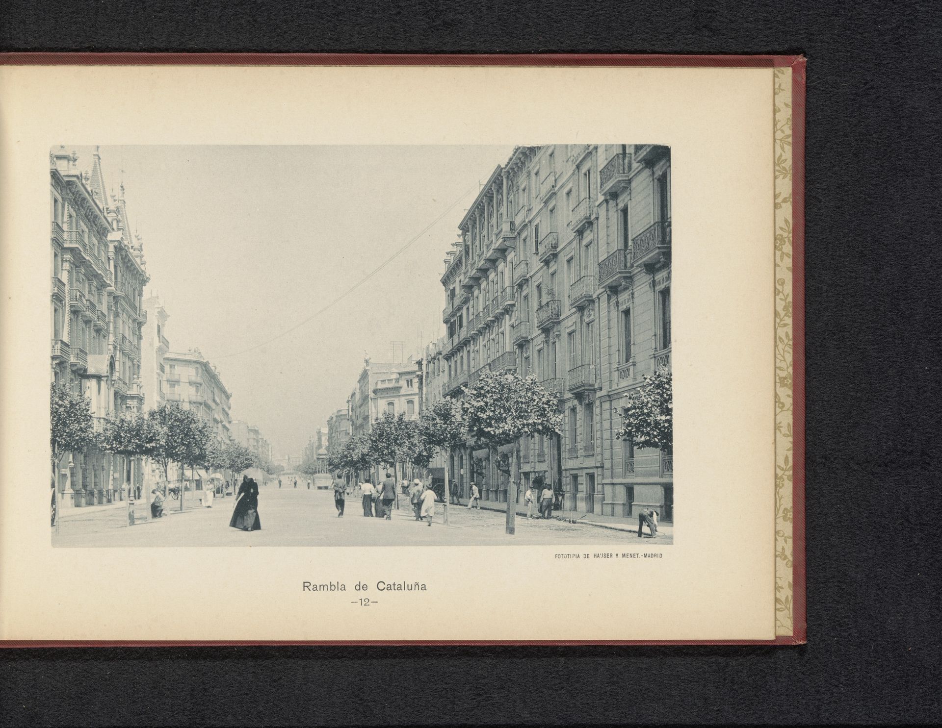 Gezicht op de Rambla de Cataluña in Barcelona by Hauser y Menet