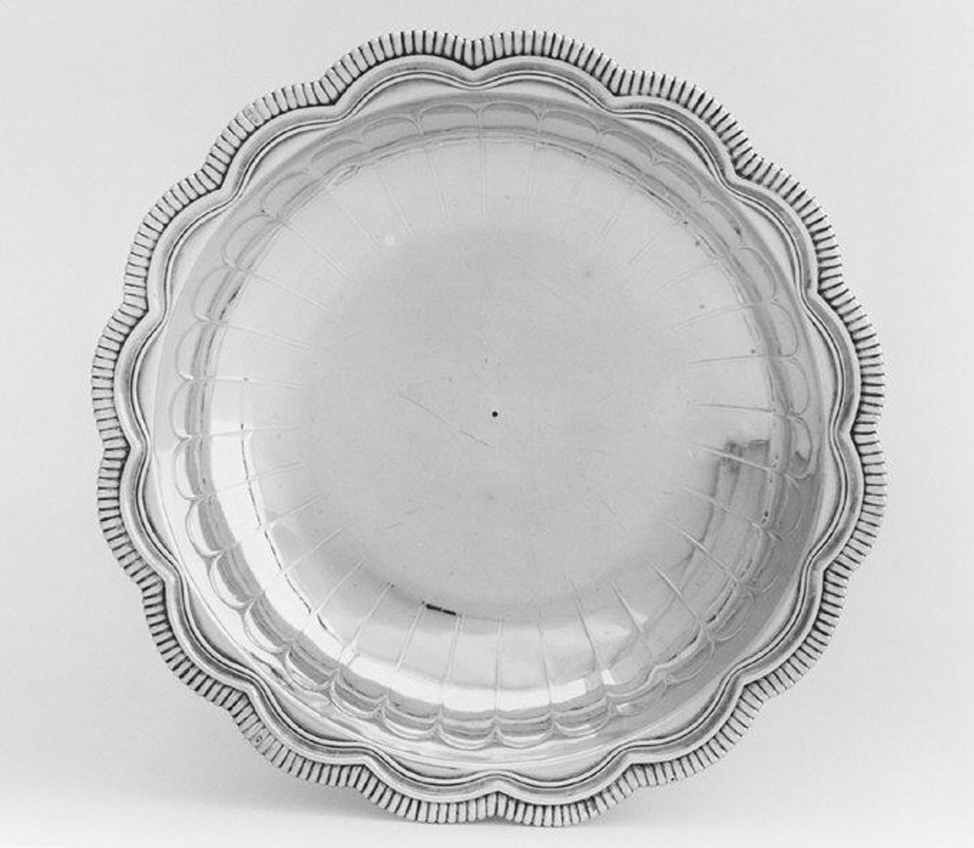Dish by Simon Le Bastier