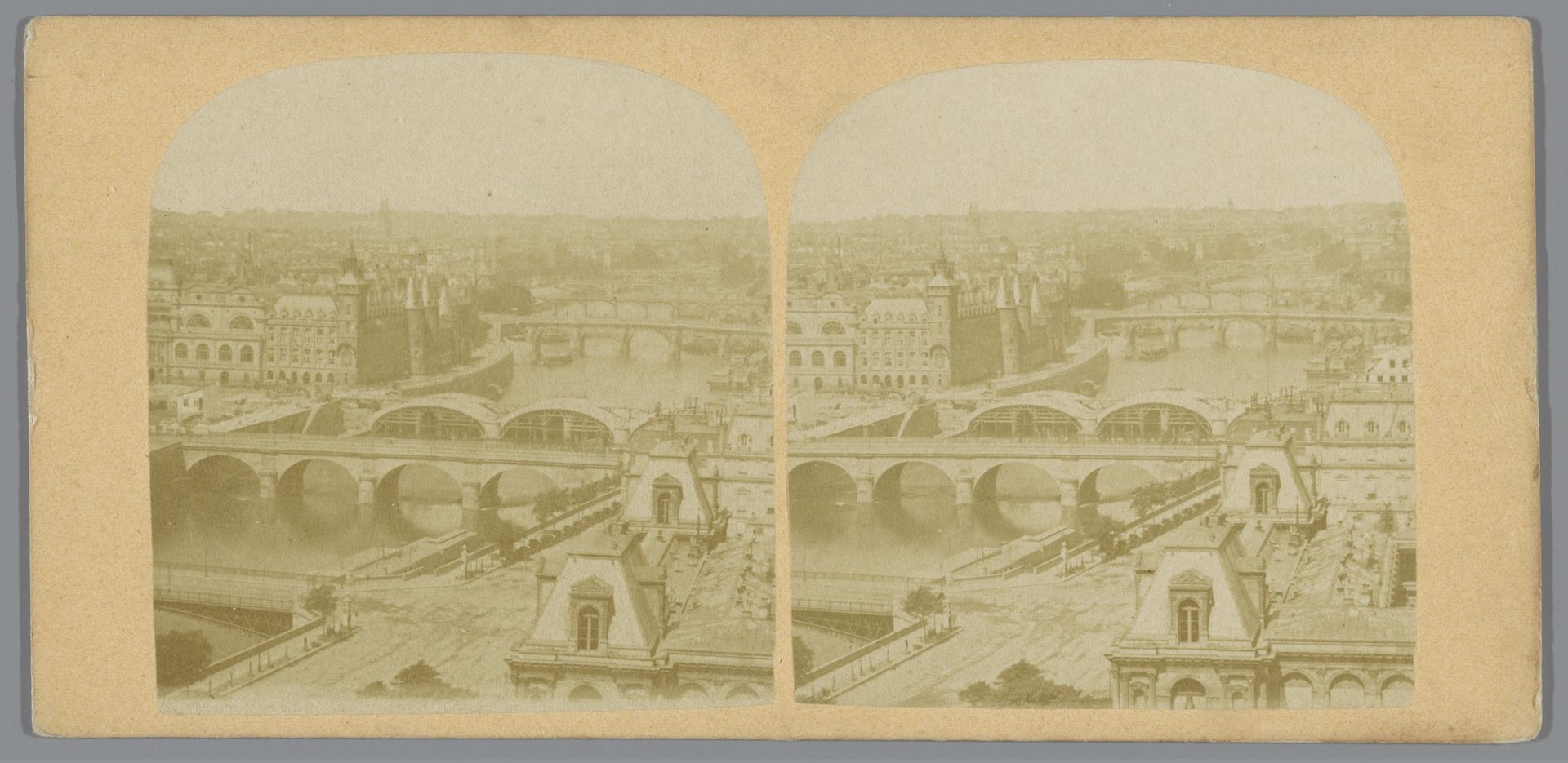 Gezicht op de Seine en verschillende bruggen in Parijs by LeCocq-Frêné