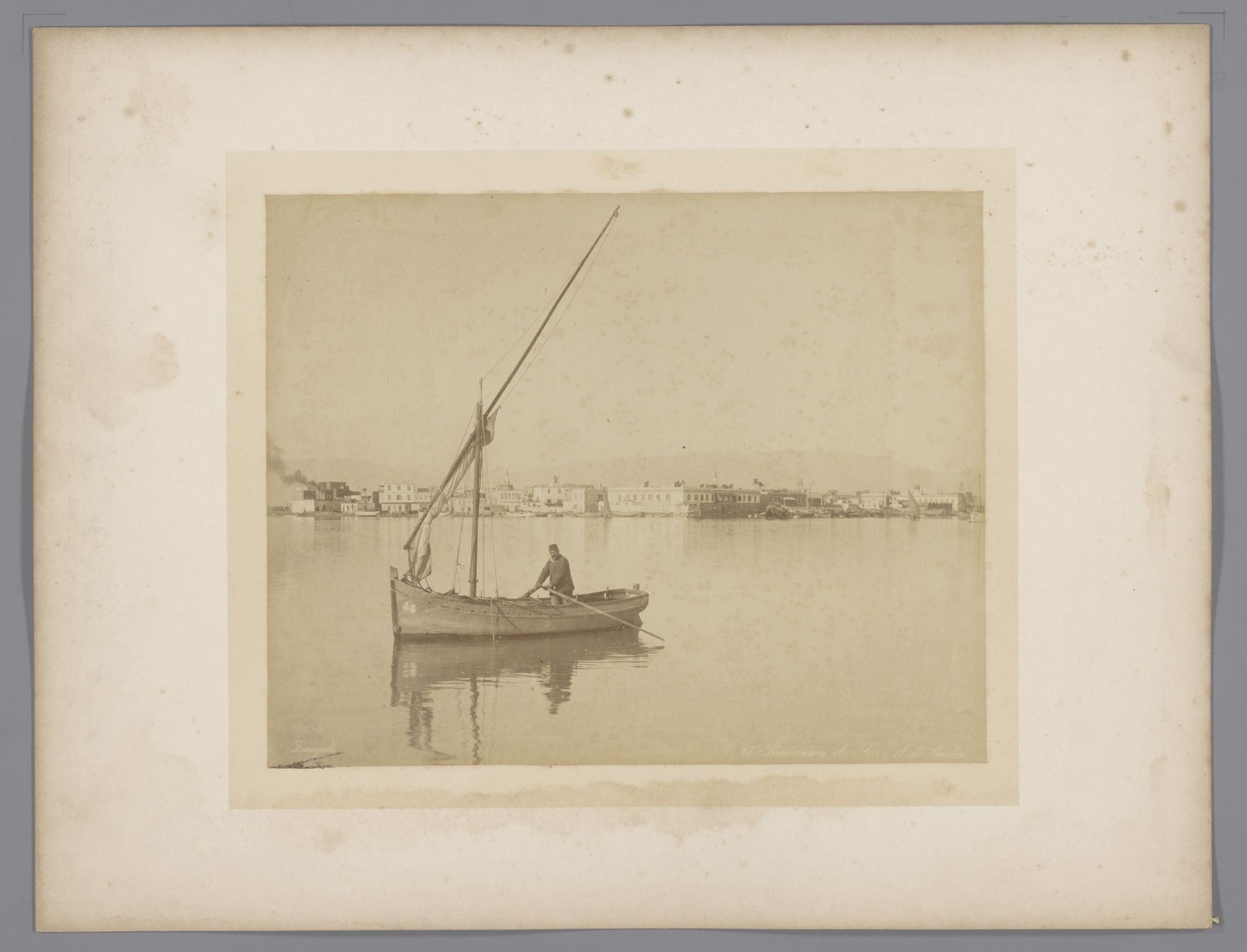 Zeilboot op het Suezkanaal by C. & G. Zangaki