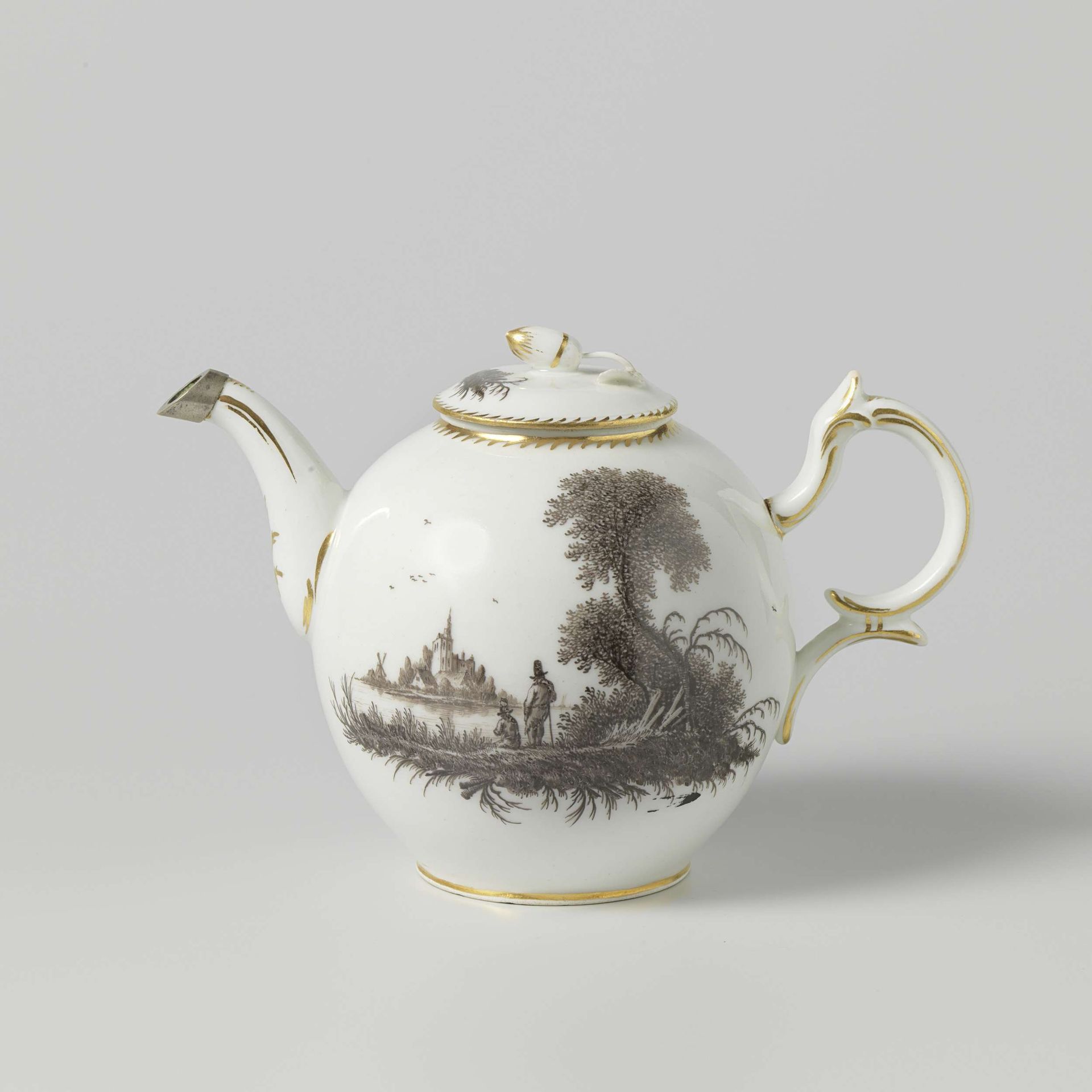 Teapot by Loosdrecht