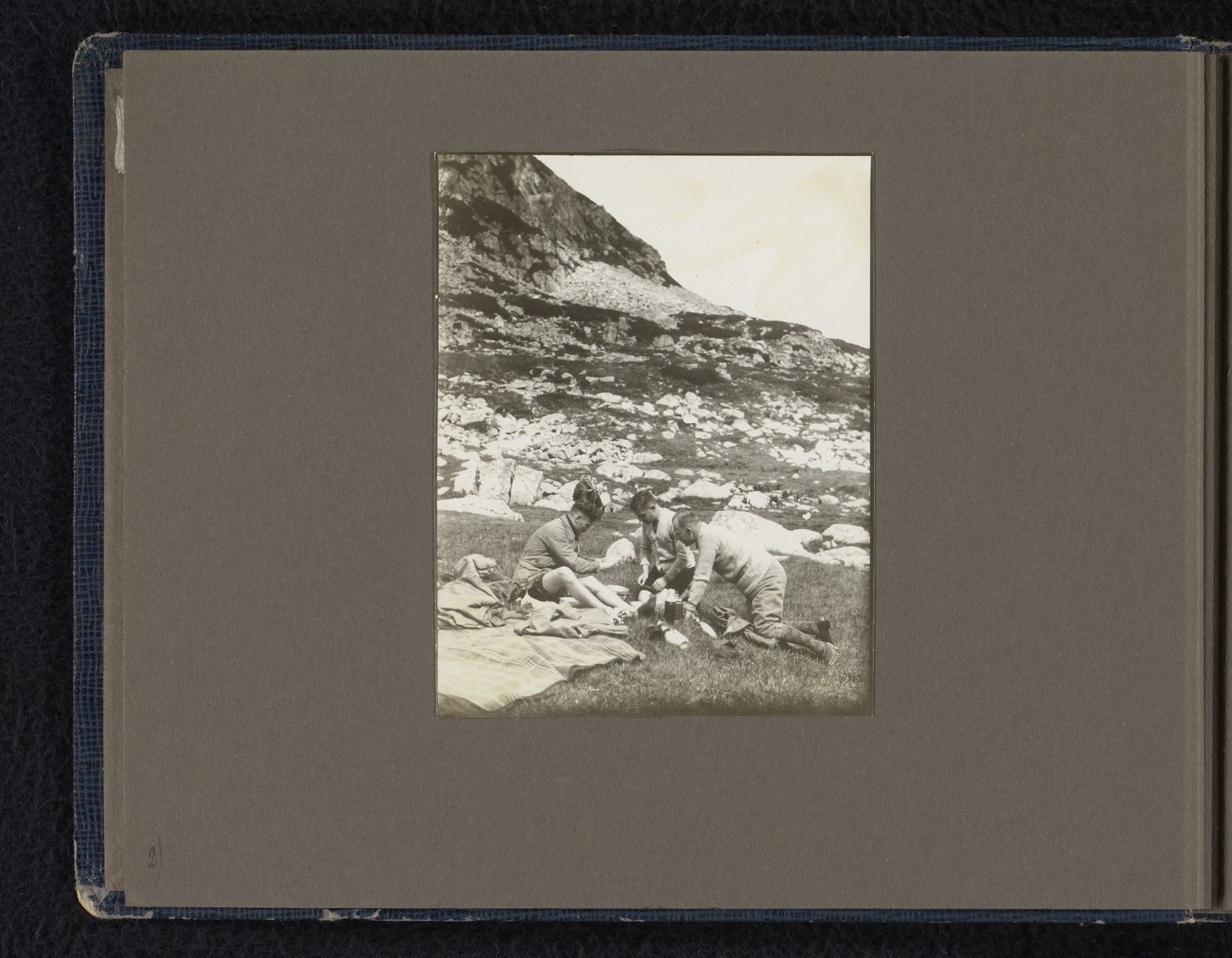 Photographs from the Estate of Isabel Wachenheimer by Anonymous