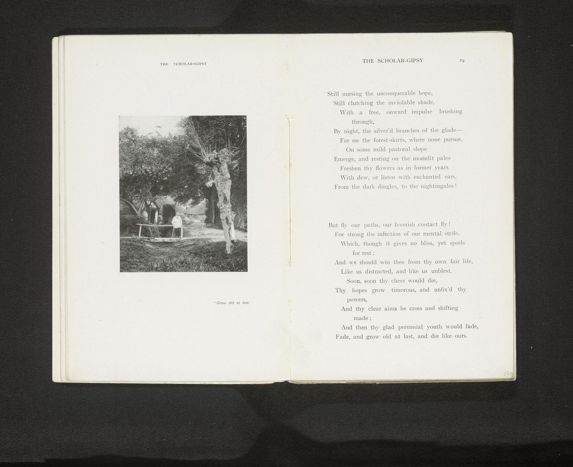 Oude man op een brug in een dorp by Henry W. Taunt
