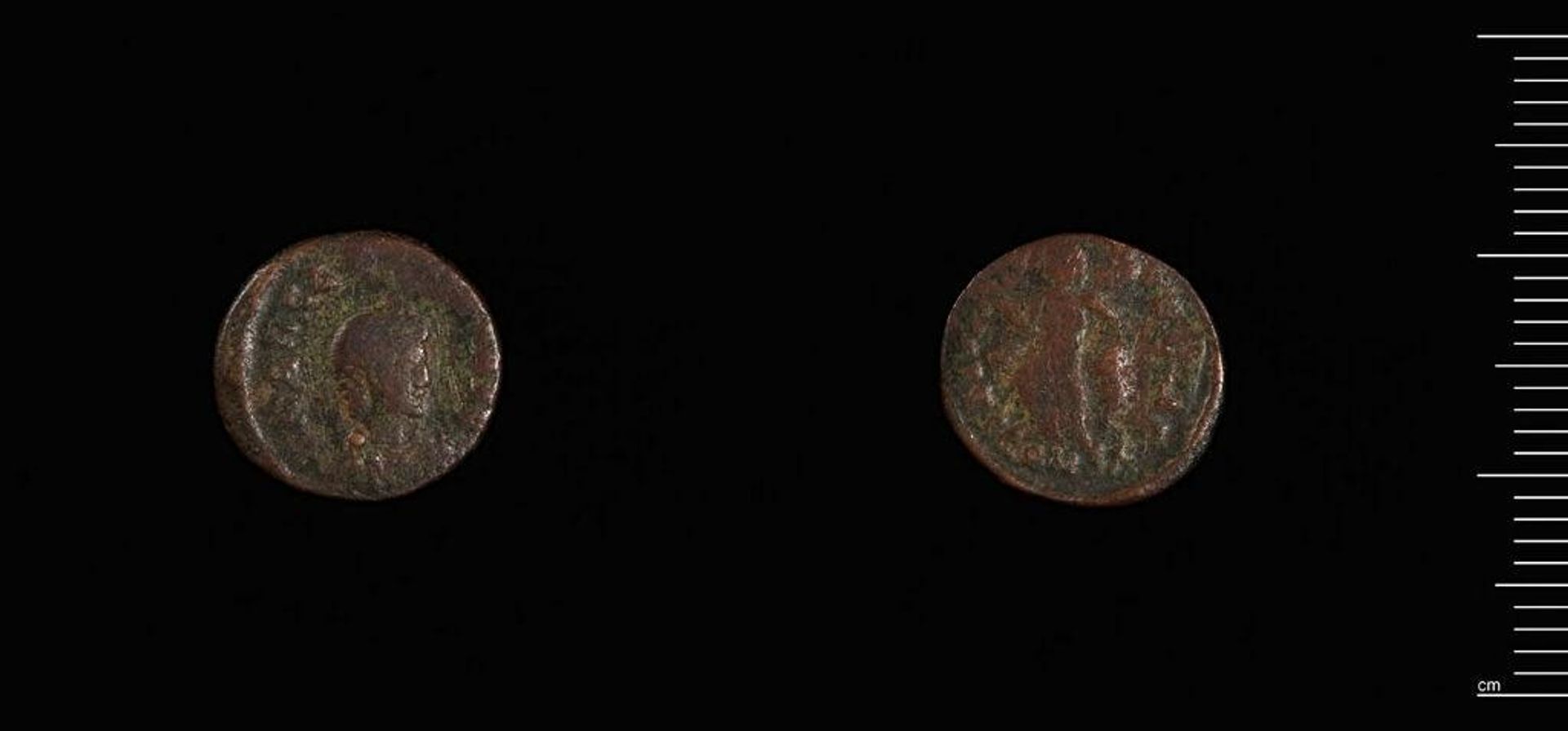 Coin (AE4) of Arcadius, Constantinople (CONS3) by Arcadius