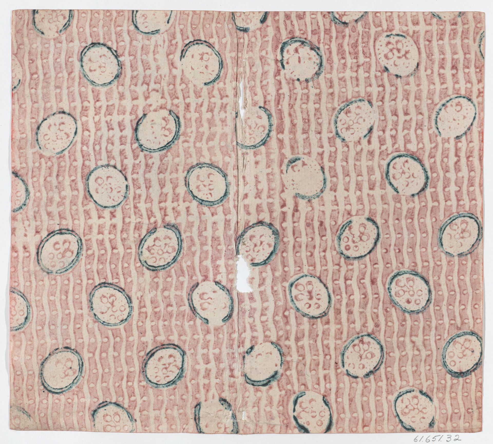 Sheet with curved line and oval pattern by Anonymous