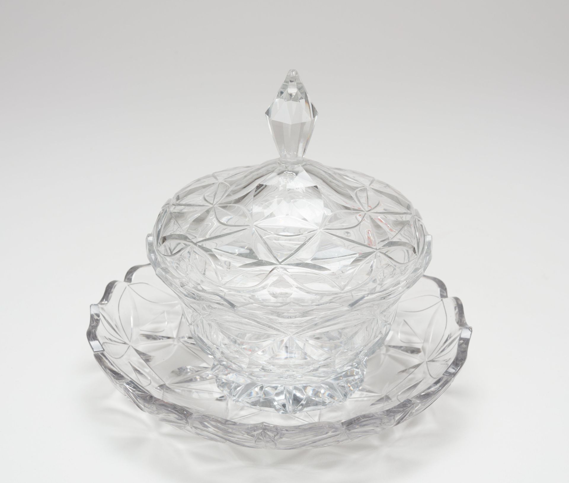 Sweetmeat compote with cover and plate by Anonymous