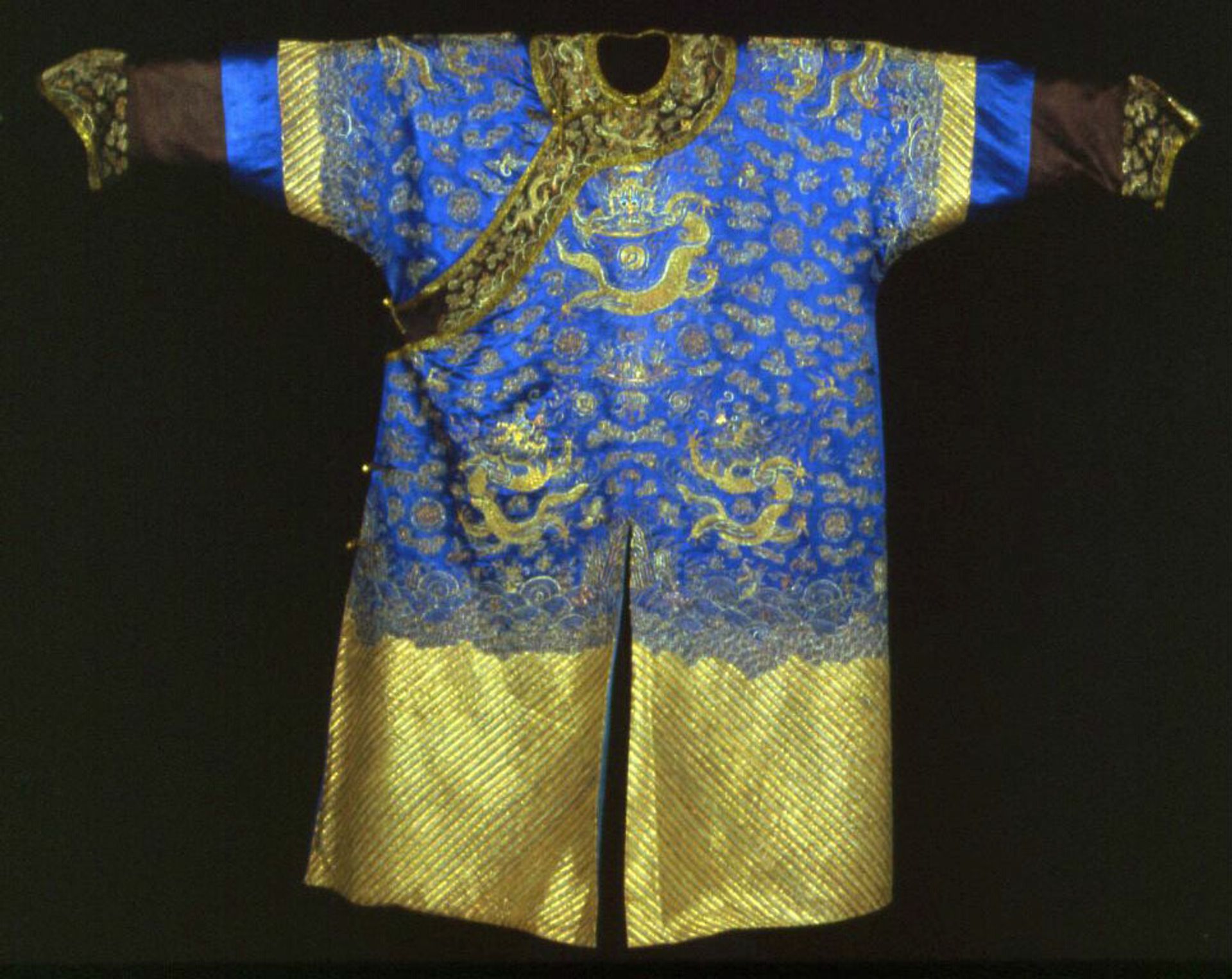 Man's Jifu (Semiformal Court Robe) by Manchu