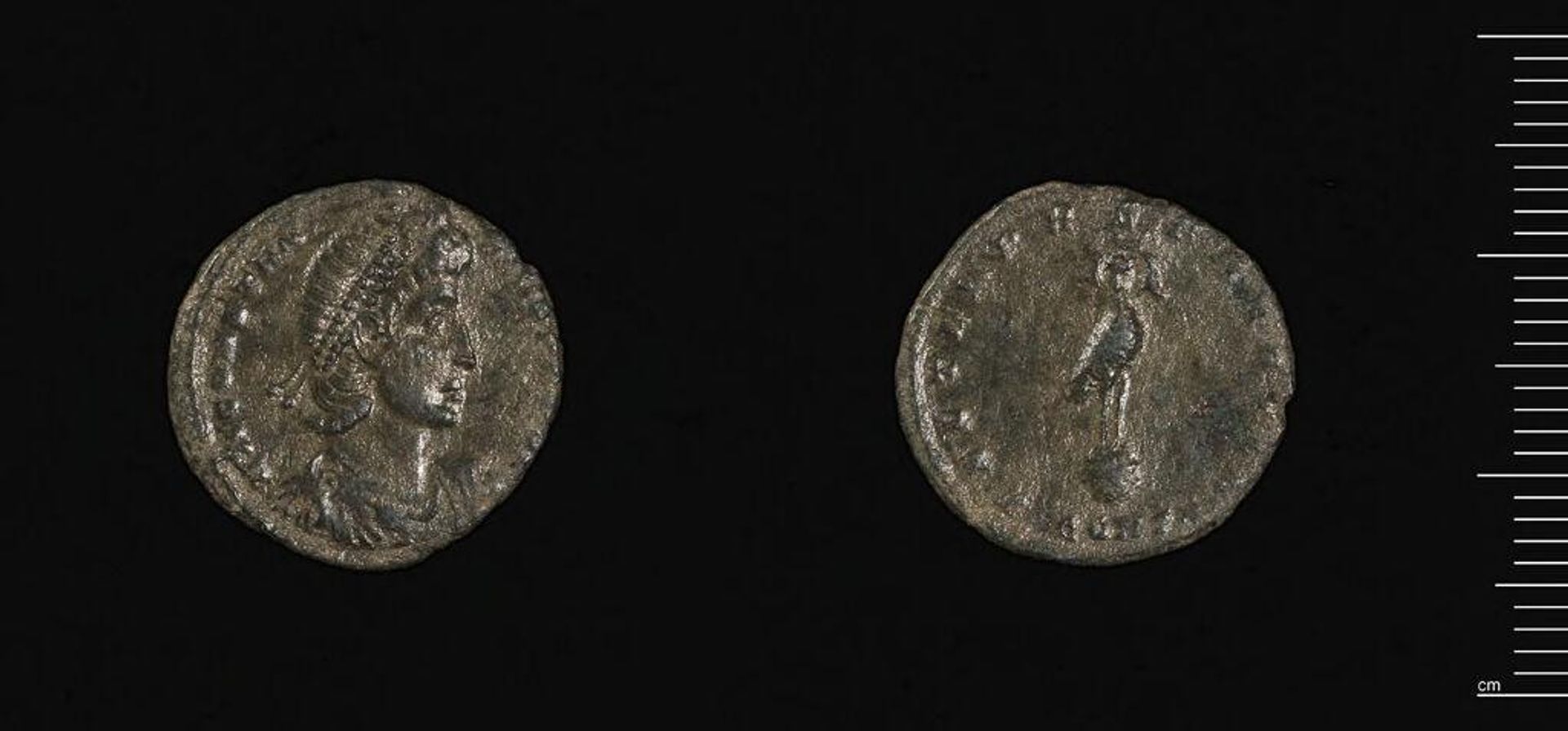 Coin (AE2-3) of Constantius II, Constantinopolis by Constantius II
