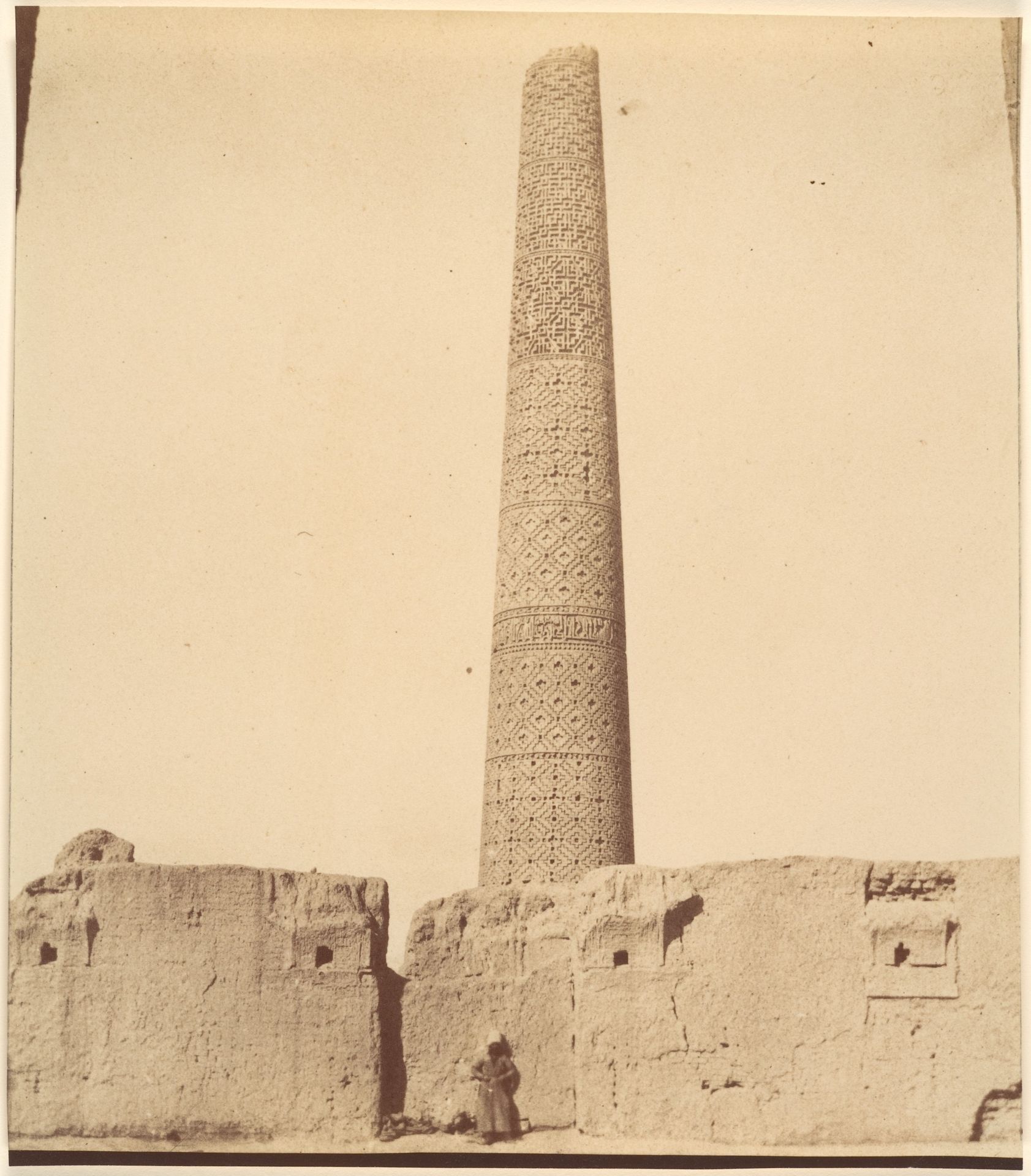 [Minaret of the Mosque of 40 Columns, Chehel Dokhtar, 359b.] by Luigi Pesce