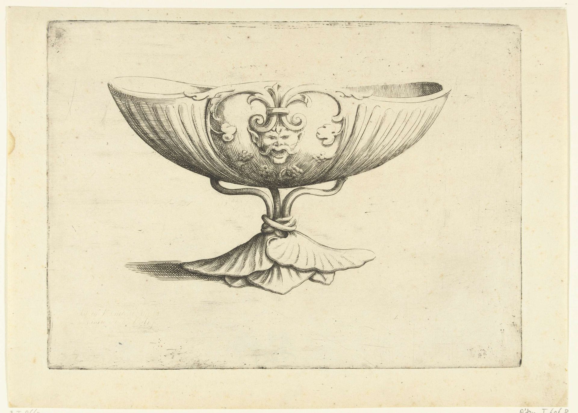 Kom, gedecoreerd met een mascaron by Hendrik van der (II) Borcht