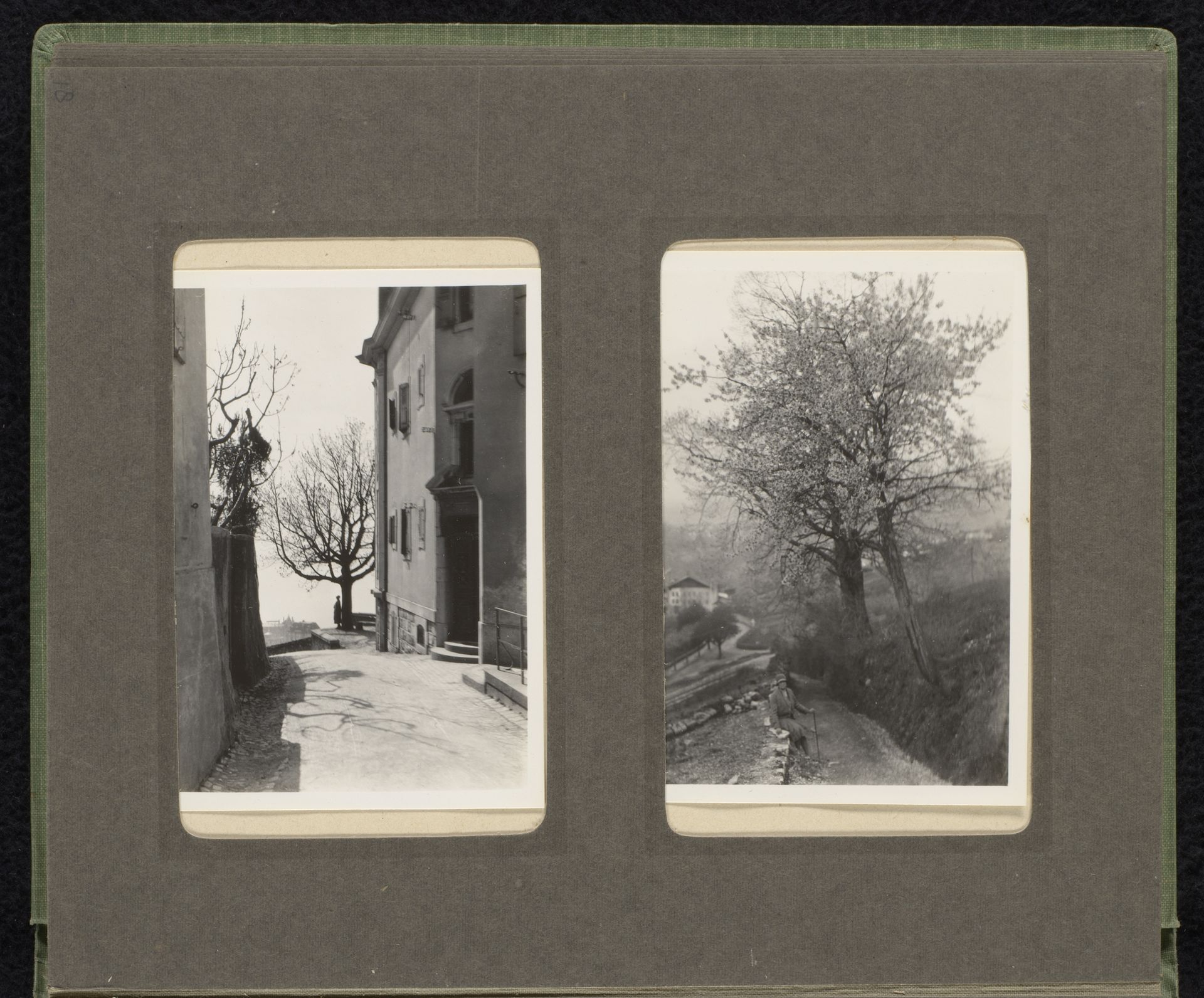 Twee foto's van familie Van den Berg tijdens een vakantie in de Alpen by Frank Willem van den (1912-1998) Berg