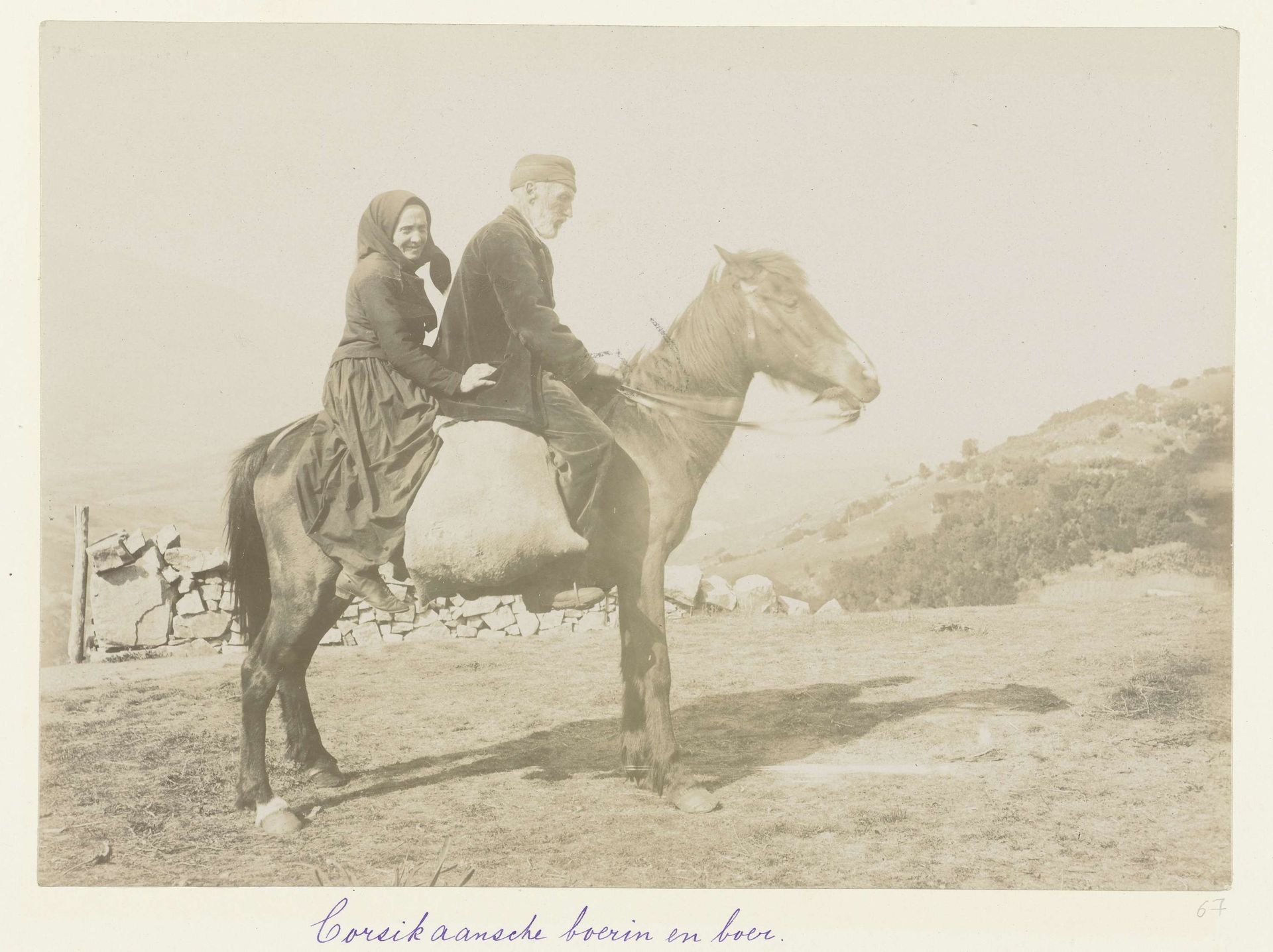 Man en vrouw op paard op het Corsicaanse platteland by Henry Pauw van Wieldrecht