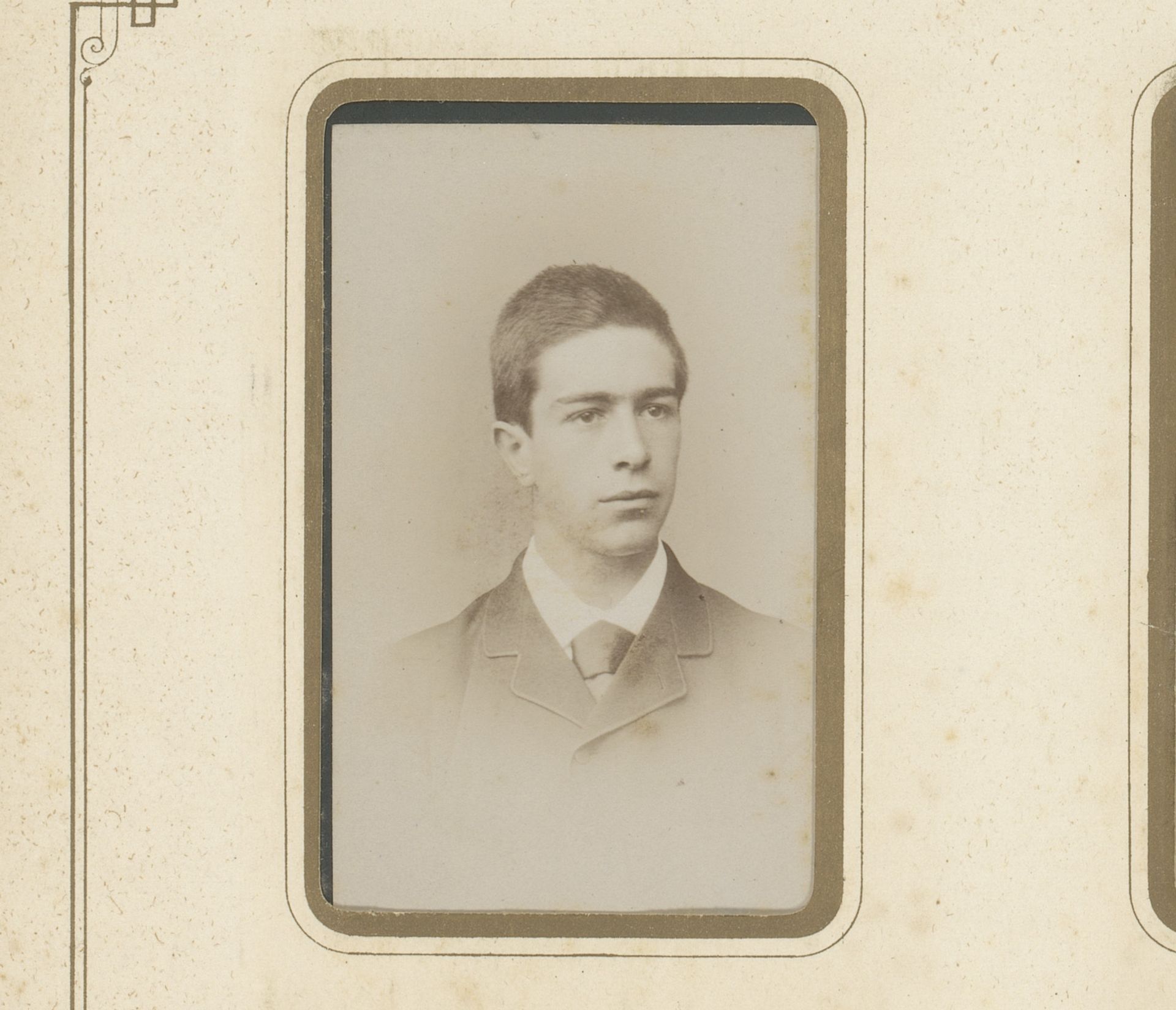 Portret van een jongeman by Carl Emil Mögle
