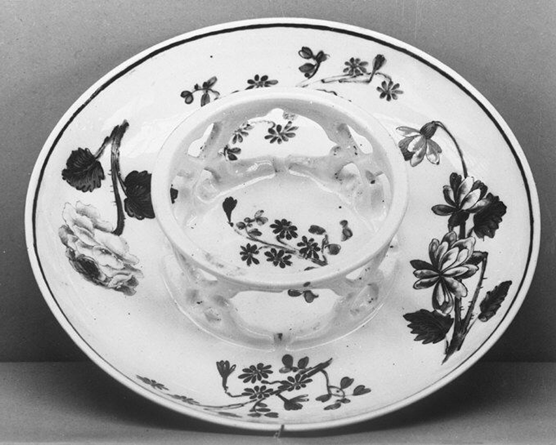 Saucer by Vienna