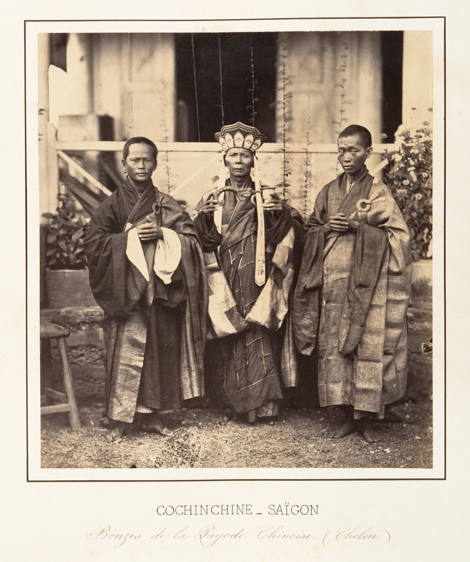 Bonzes de la Pagoda Chinoise (Cholen), Saïgon, Cochinchine by Emile Gsell
