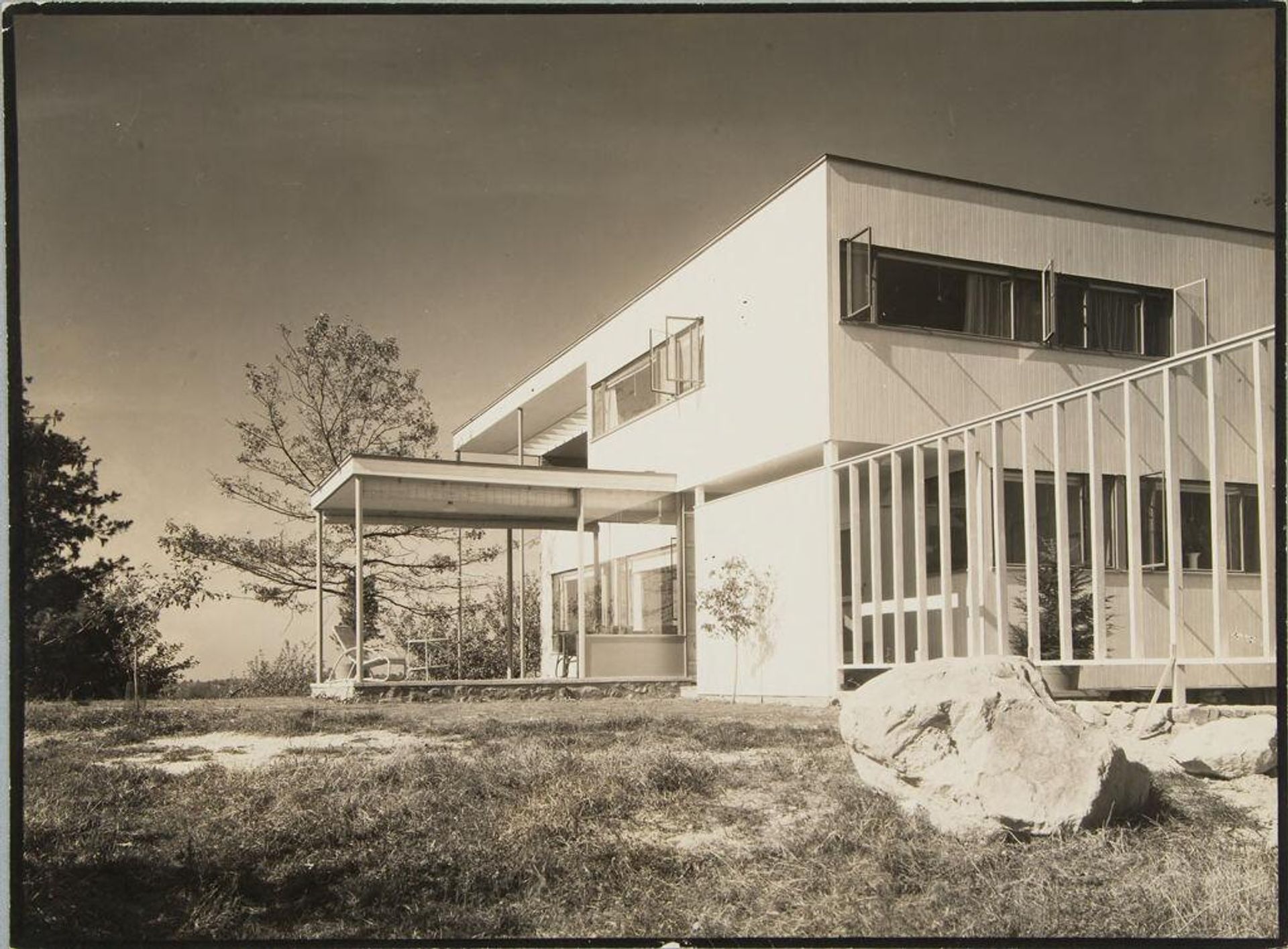 Gropius Residence, Lincoln, Massachusetts, 1938 by Paul Davis