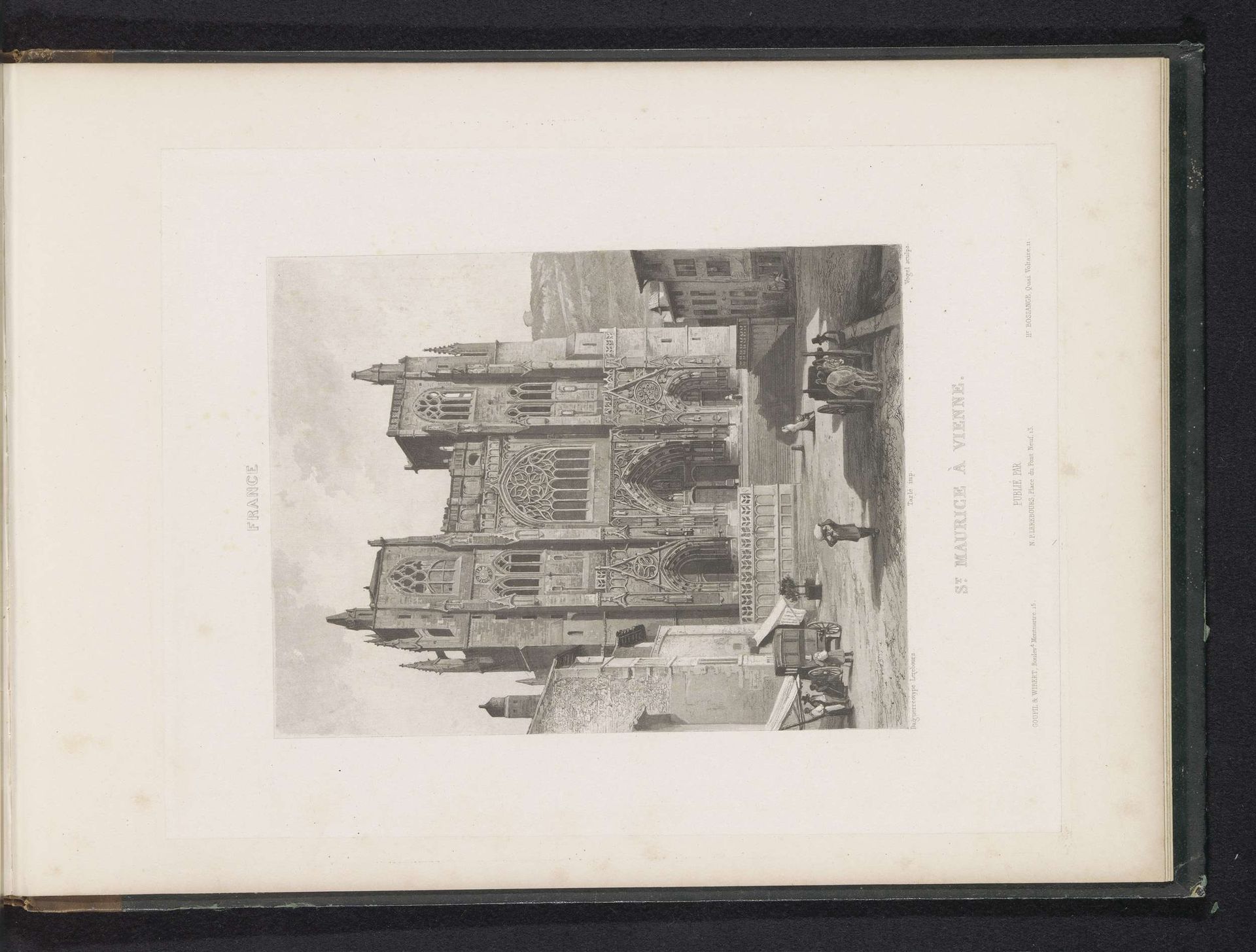 Gezicht op de Kathedraal van Vienne by Charles Fichot