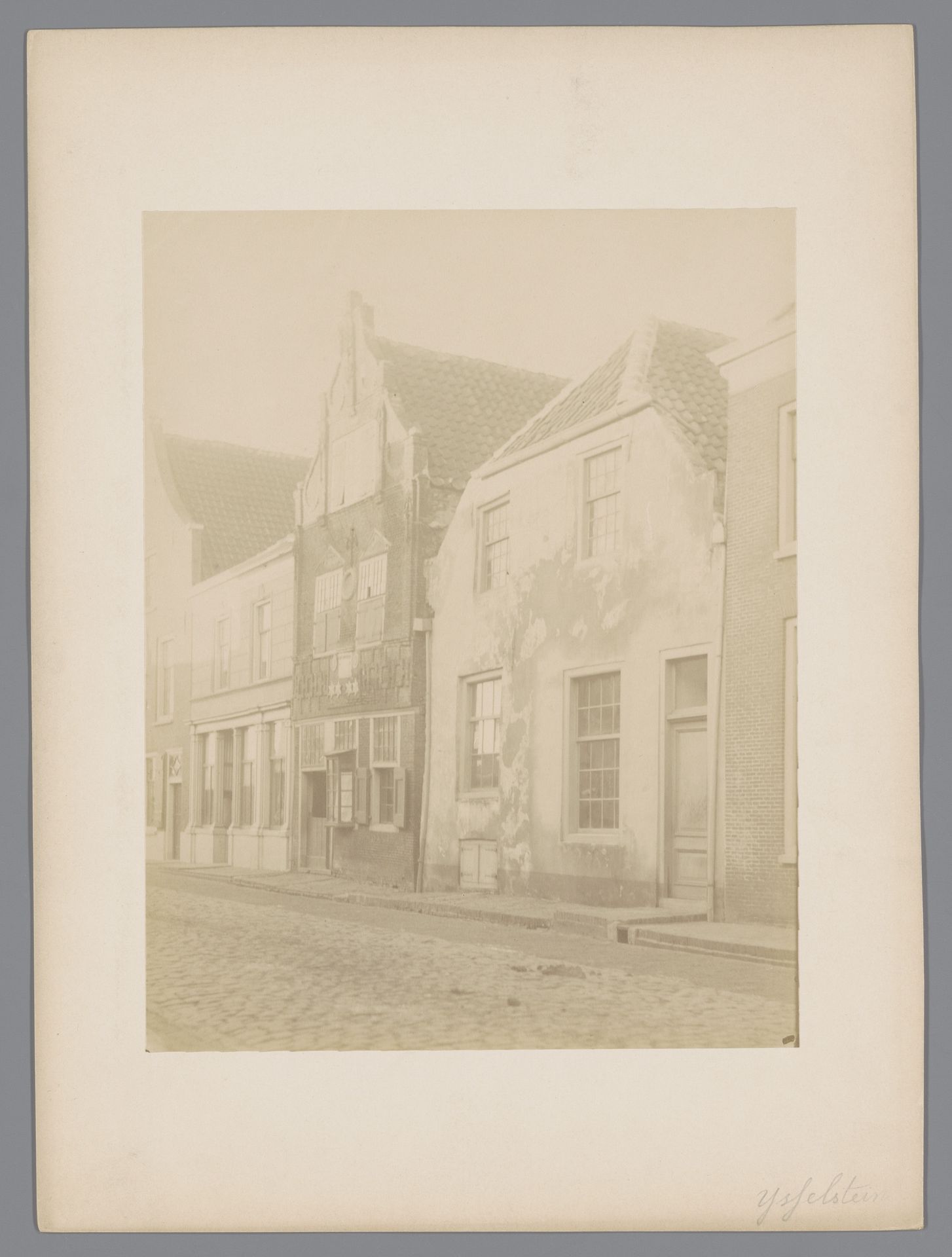 Woningen in de Benschopperstraat te IJsselstein by anoniem (Monumentenzorg)