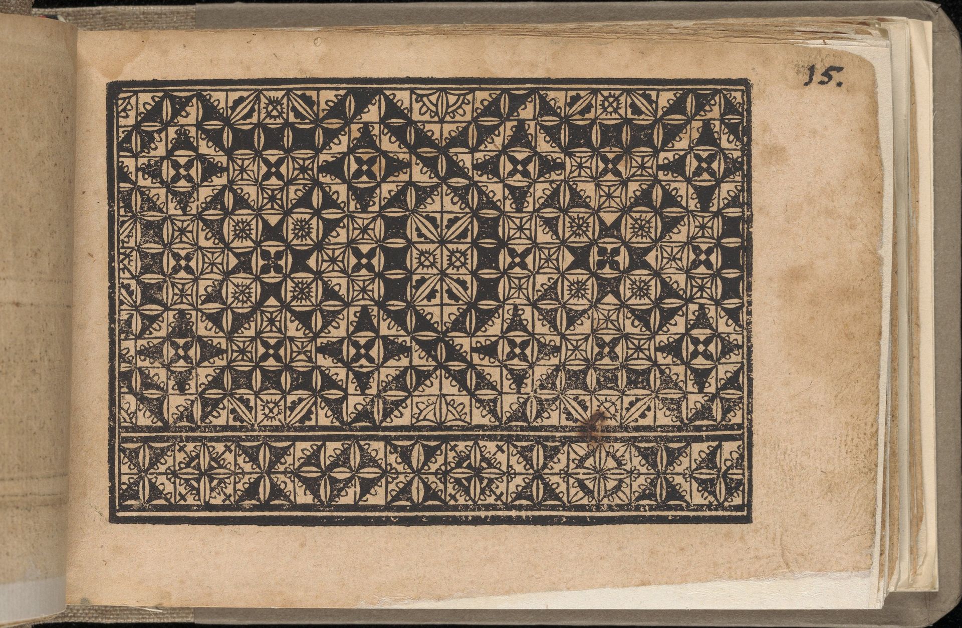 Schön newes Modelbuch (Page 15r) by Sigismundus Latomus