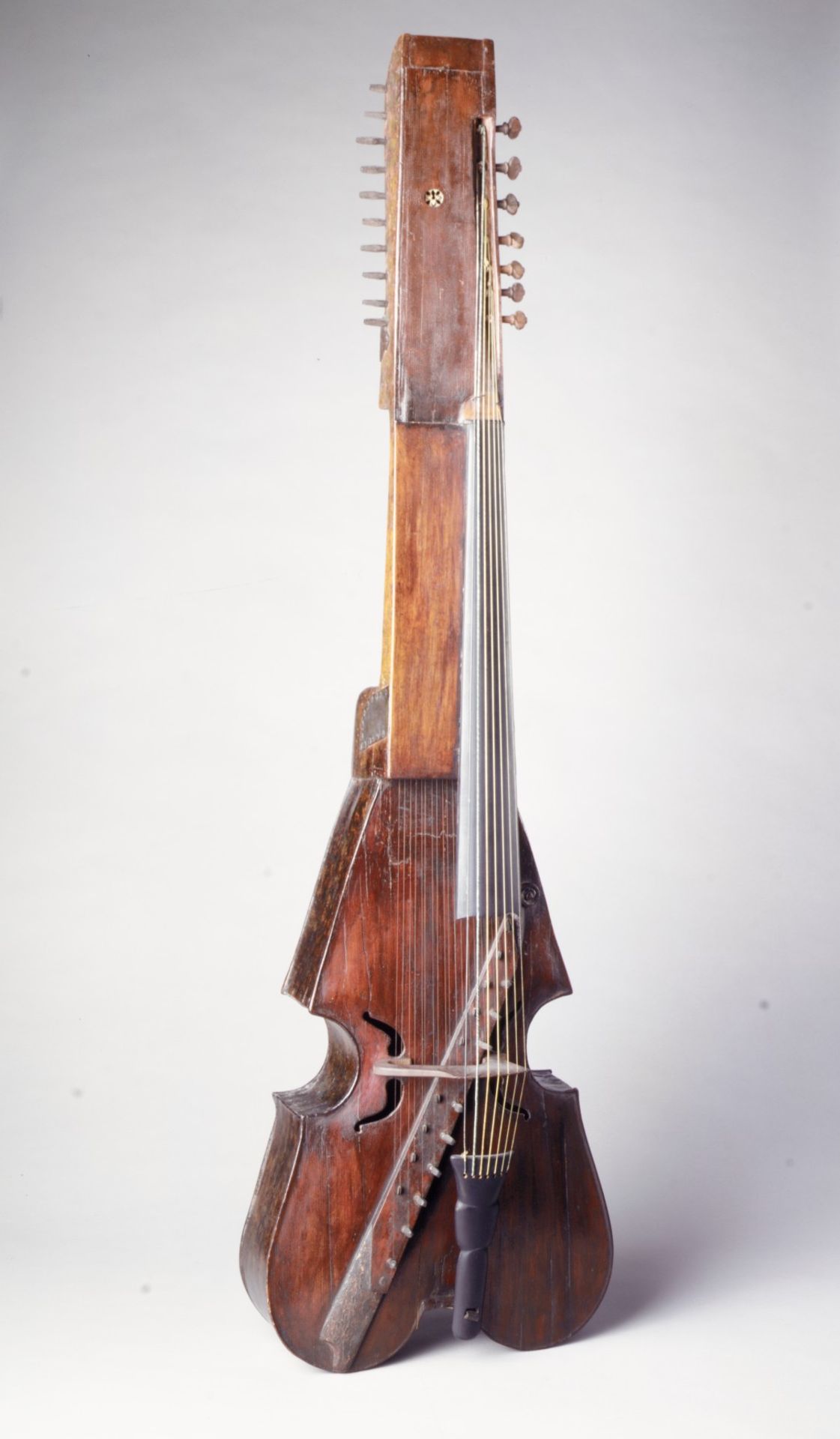 Baryton by Johann Joseph Stadlmann