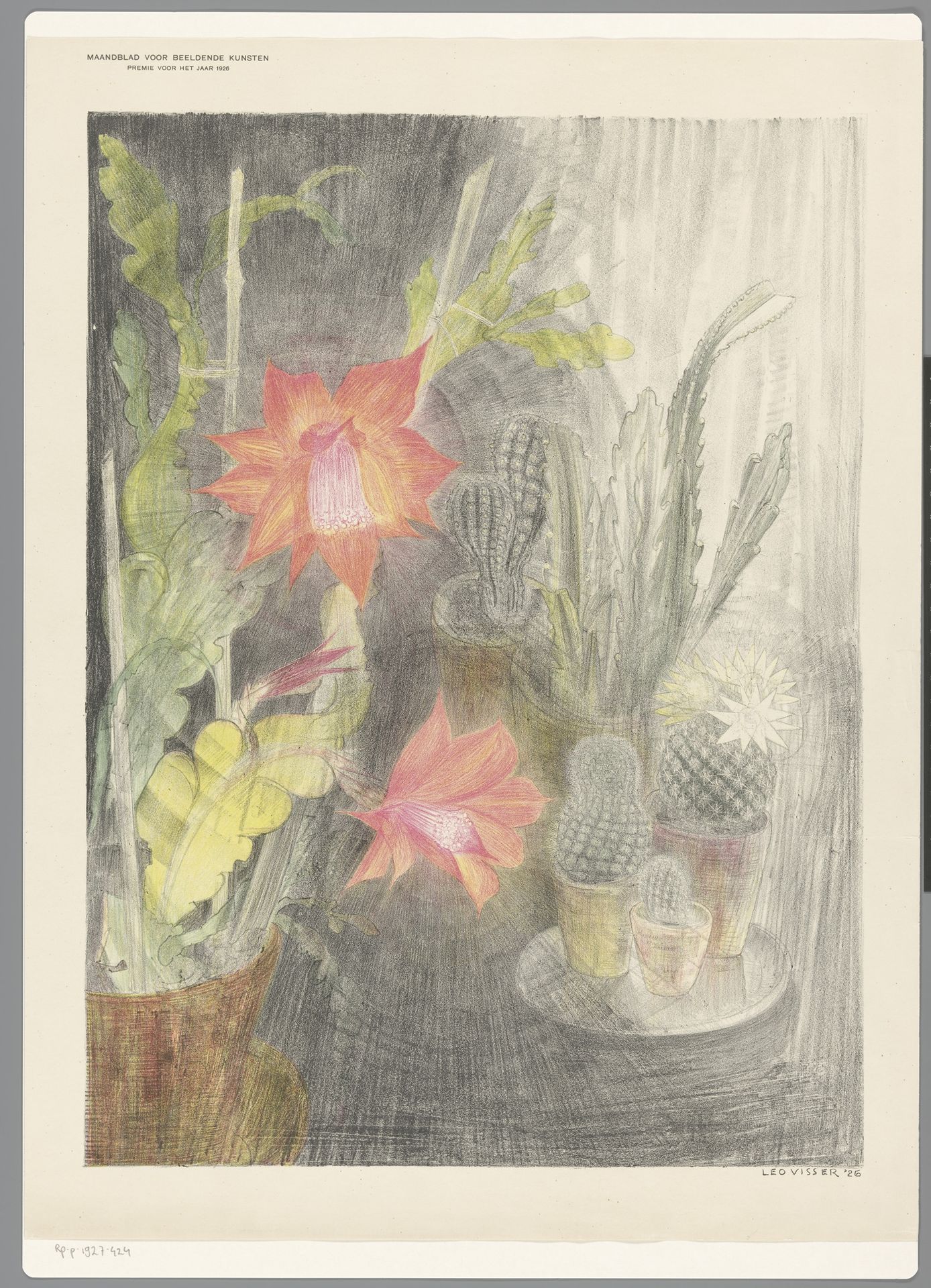 Potten met cactussen en plant in bloei by Leo Visser