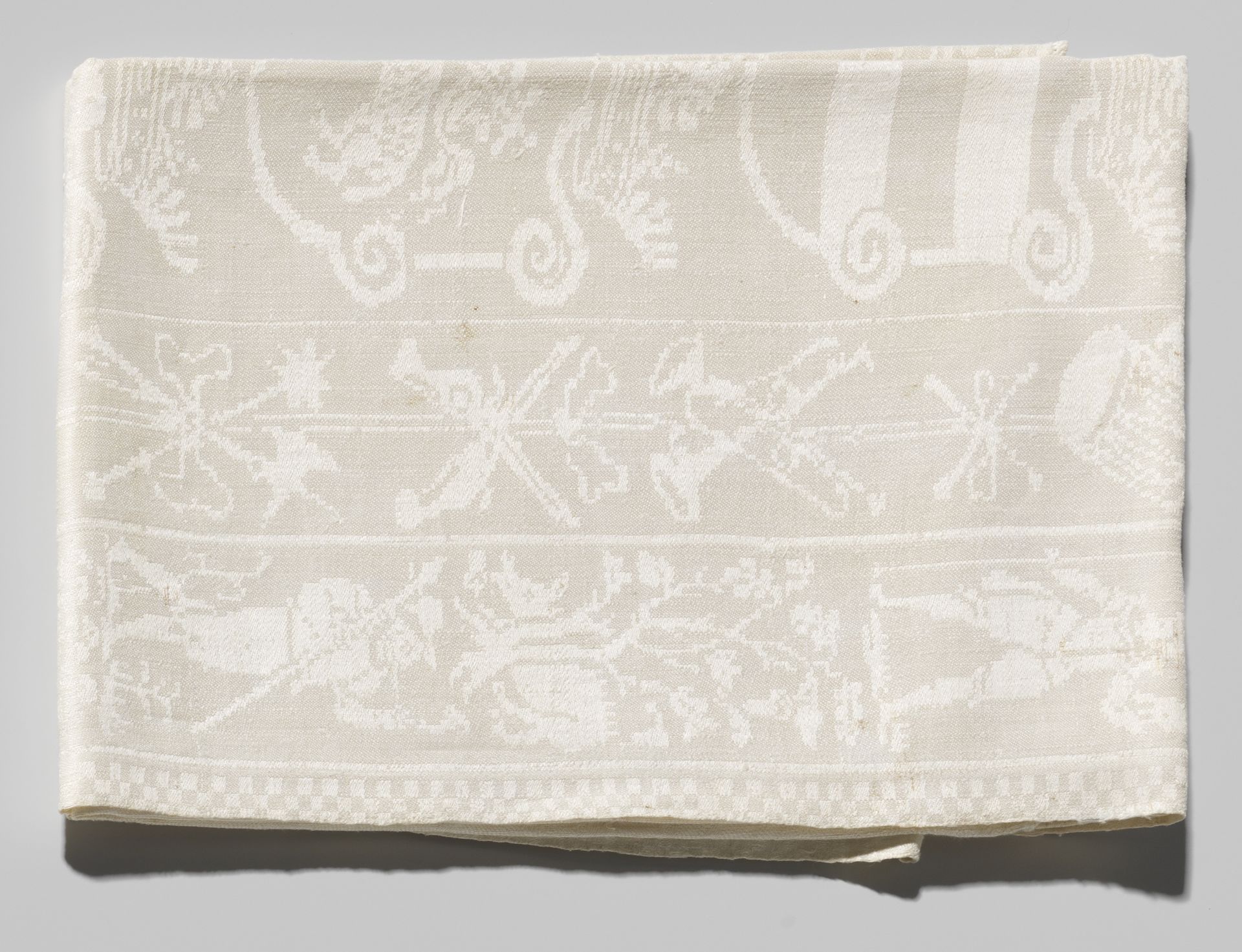 Servet met het wapen van Christiaan IV van Denemarken en het monogram CAK by Passchier Lammertijn