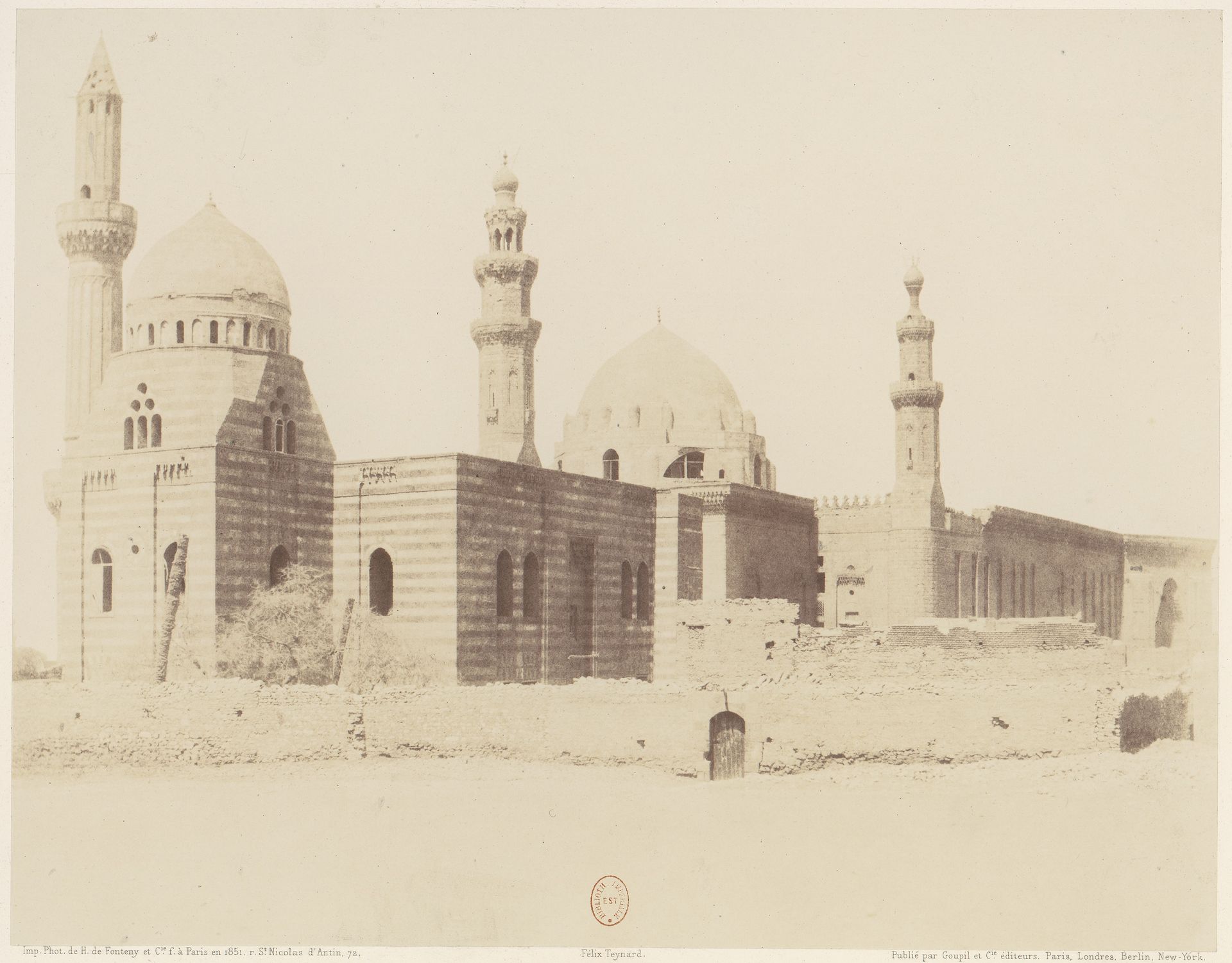 Le Kaire, Mosquées d'Iscander-Pacha et du Sultan Haçan by Félix Teynard